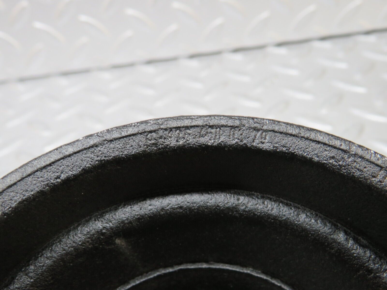 34682 Mercedes-Benz W124 260E Water Pump Pulley 1264600379