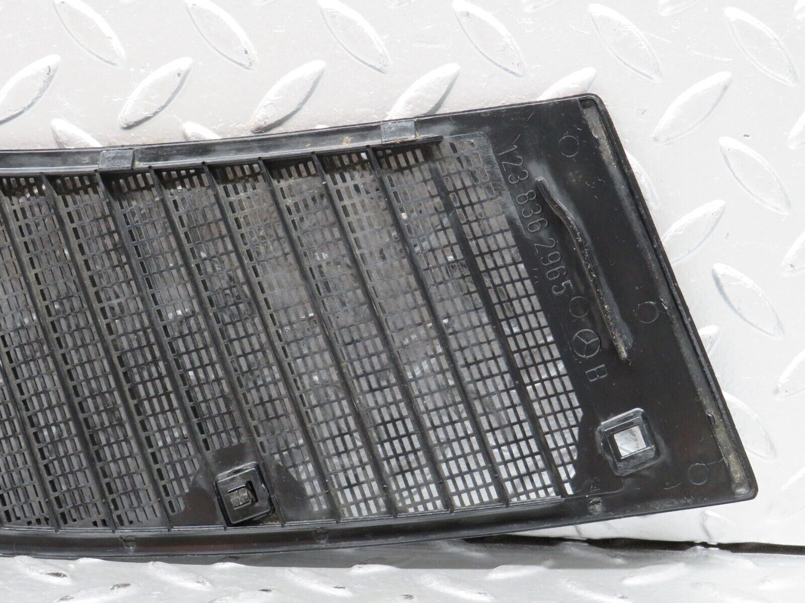 28242 Mercedes-Benz S123 240D Wagon Air Intake Grill Left Side 1238363065