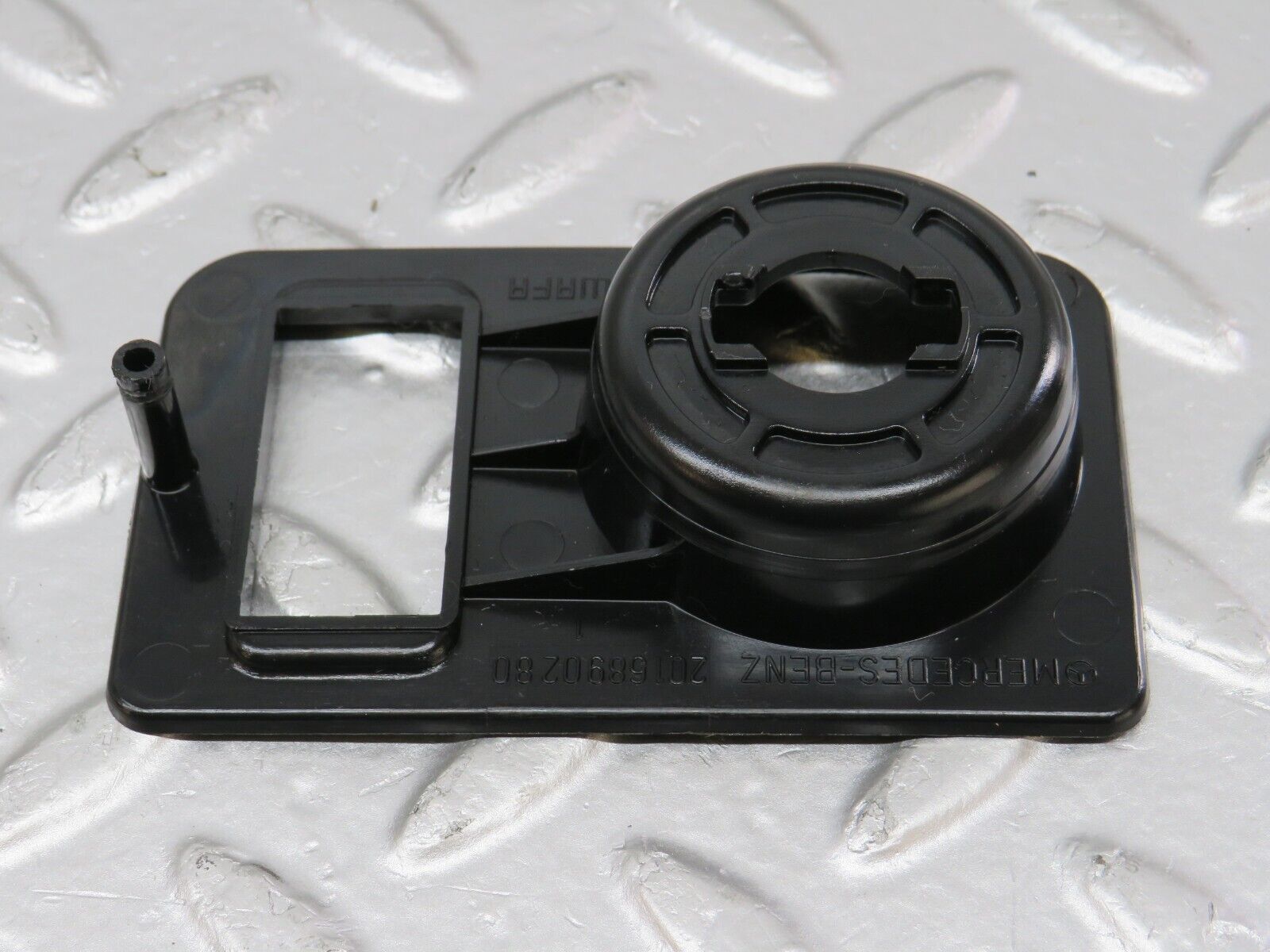 33878 Mercedes-Benz W201 190E 2.0L Headlight Switch Surround 2016890280