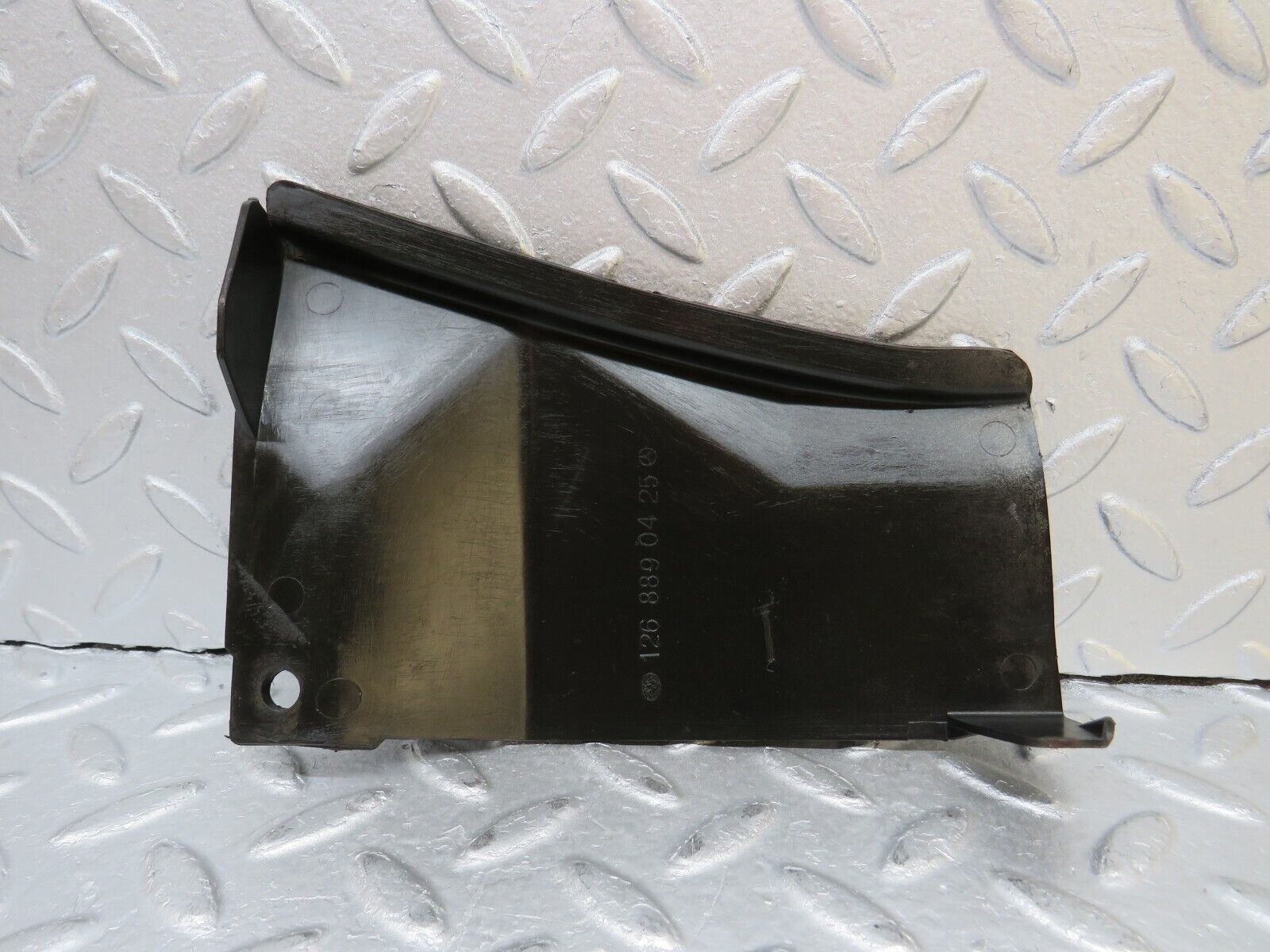 37020 Mercedes-Benz C126 420SEC Coupe Bonnet Cover 1268890425