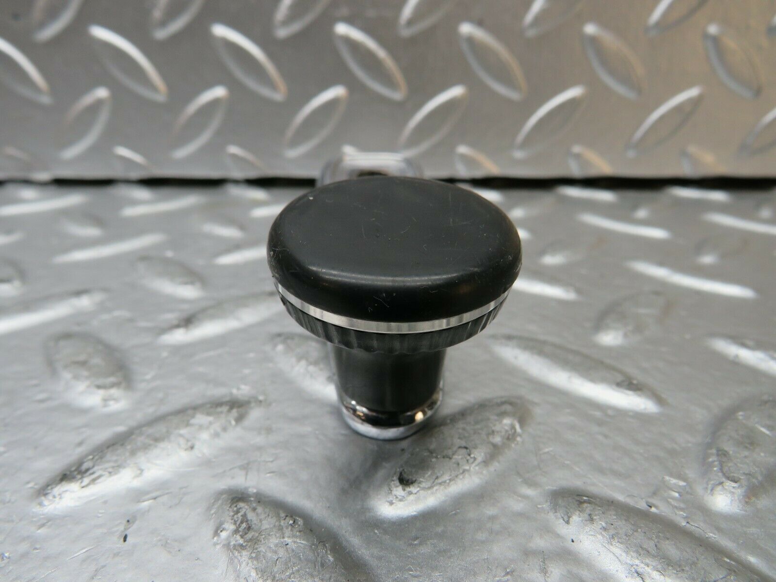 22990 Mercedes-Benz C123 230CE Coupe Window Lifter Crank Handle