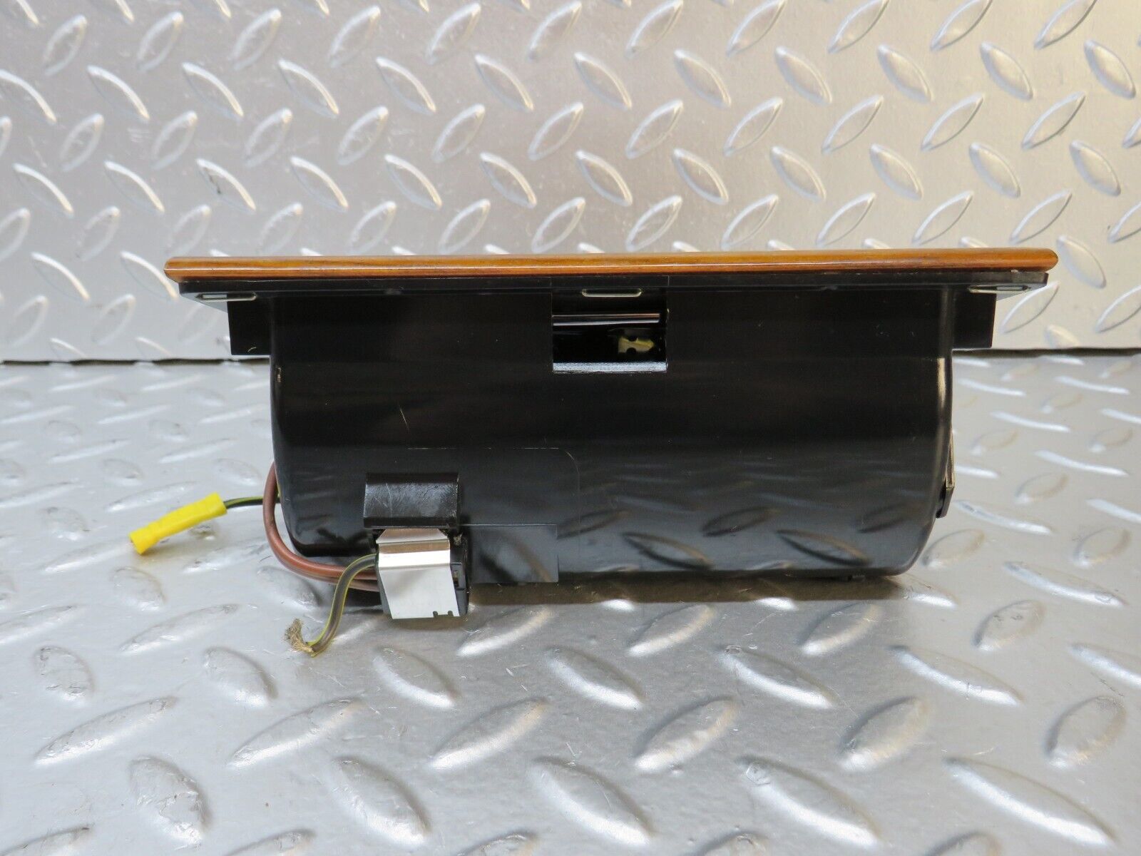 30274 Mercedes-Benz W124 230E Centre Console Ashtray Wood Finish