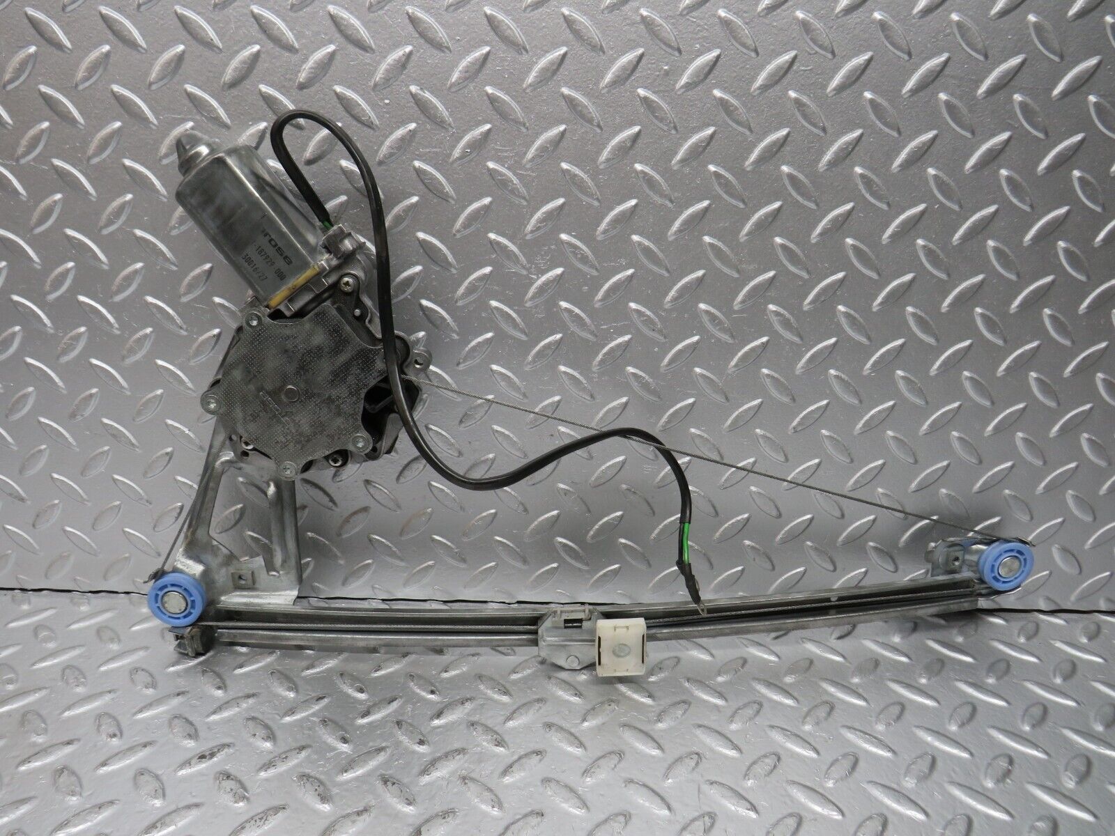 31195 Mercedes-Benz S124 220TE Rear Left Window Reg. & Motor 774.30016/27