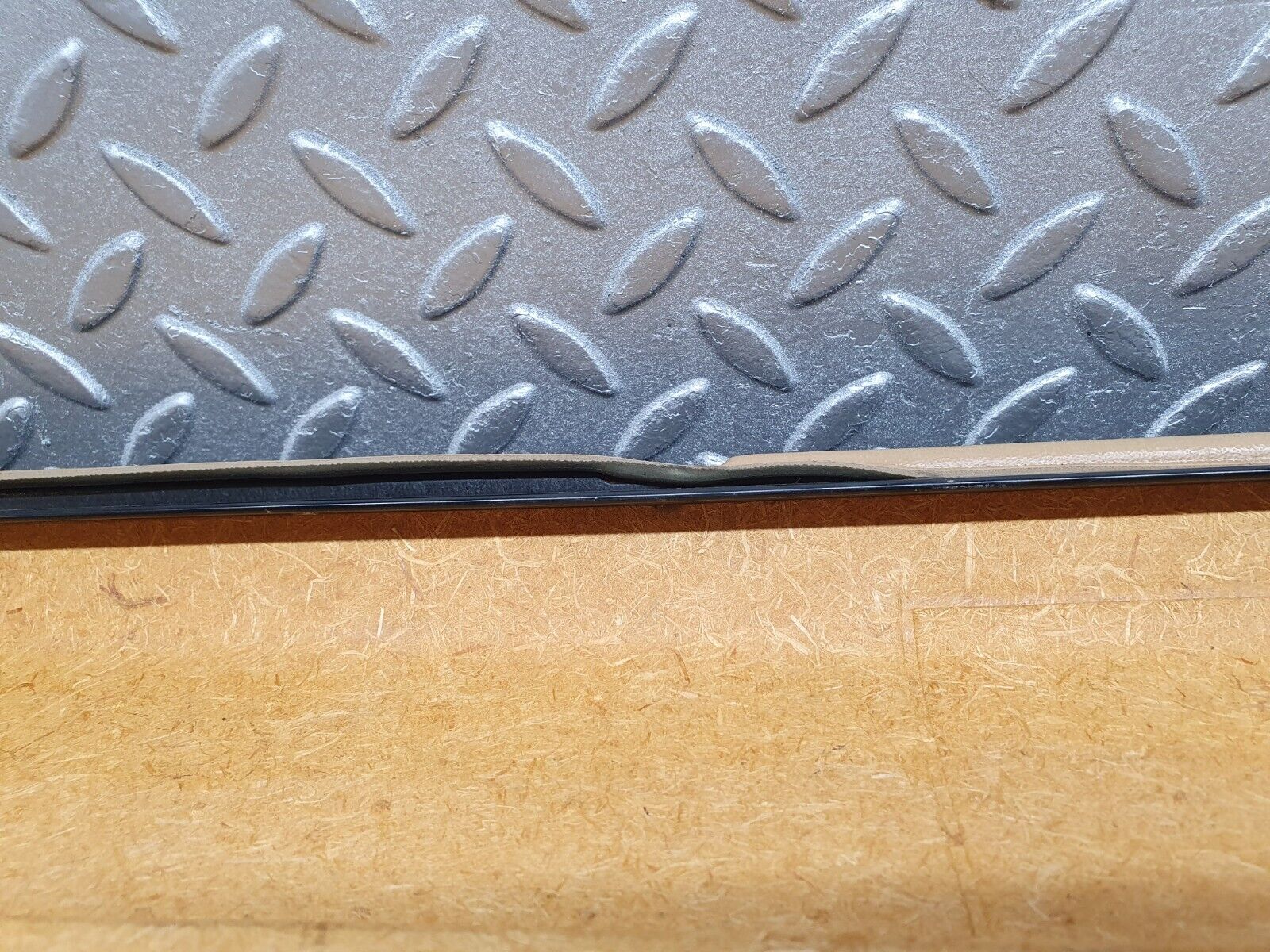 41481 Mercedes-Benz W124 200E Rear Right Door Card Palomino