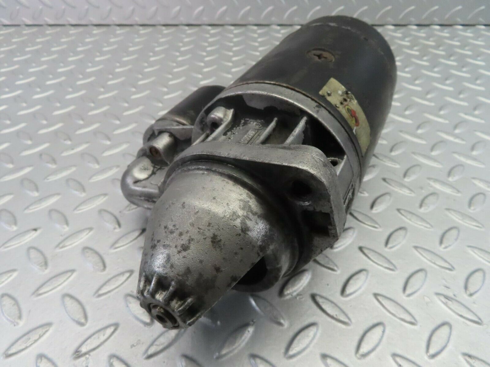 7555 Mercedes-Benz W116 450SE Starter Motor Bosch 0331402501