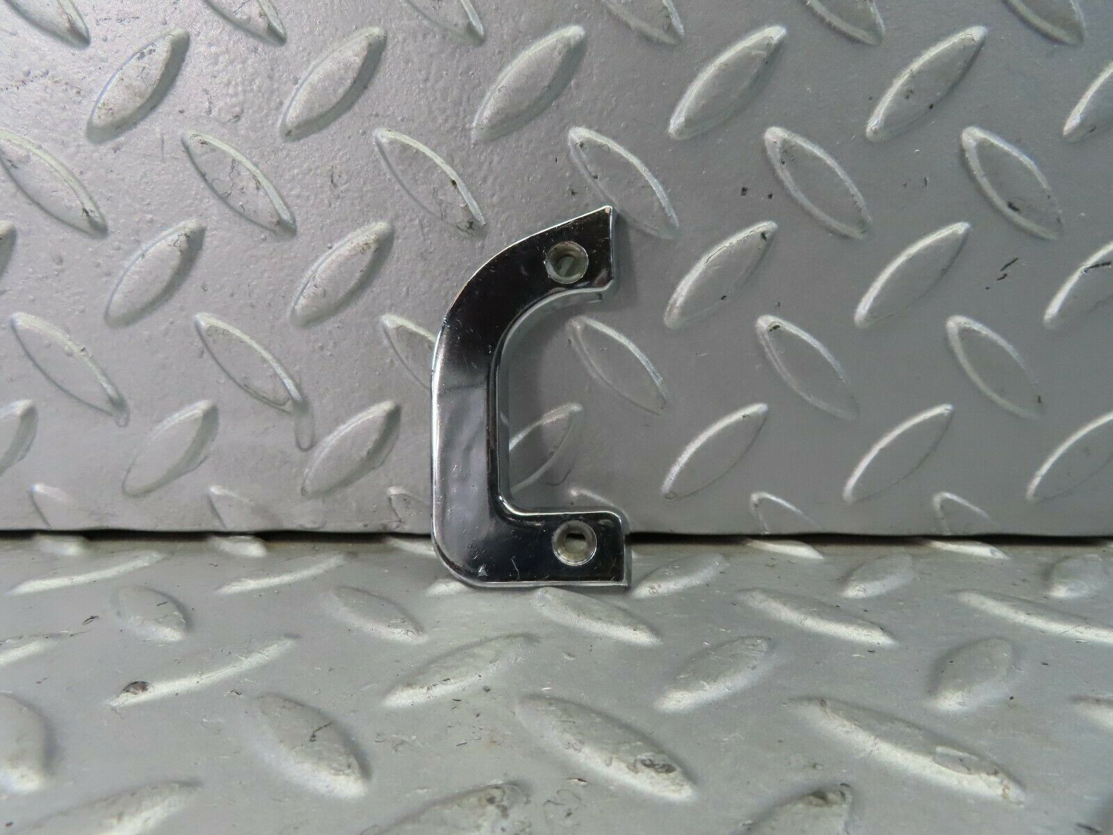 9225 Mercedes-Benz W115 Right Interior Chrome Door Latch Trim