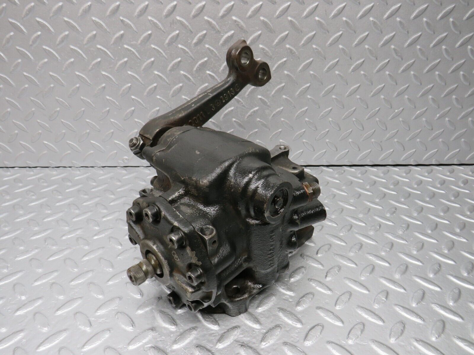 39075 Mercedes-Benz R129 280SL Coupe Steering Box Steering Rack 1294611001