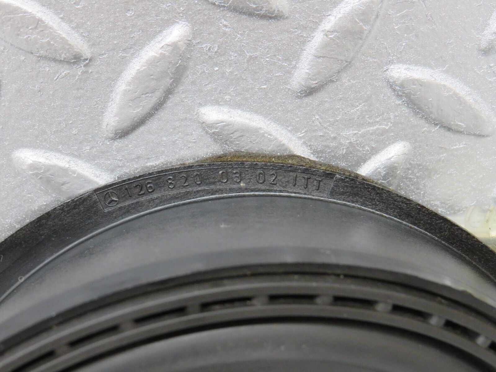 35997 Mercedes-Benz W126 420SE Rear Left Parcel Shelf Speaker 1268200302