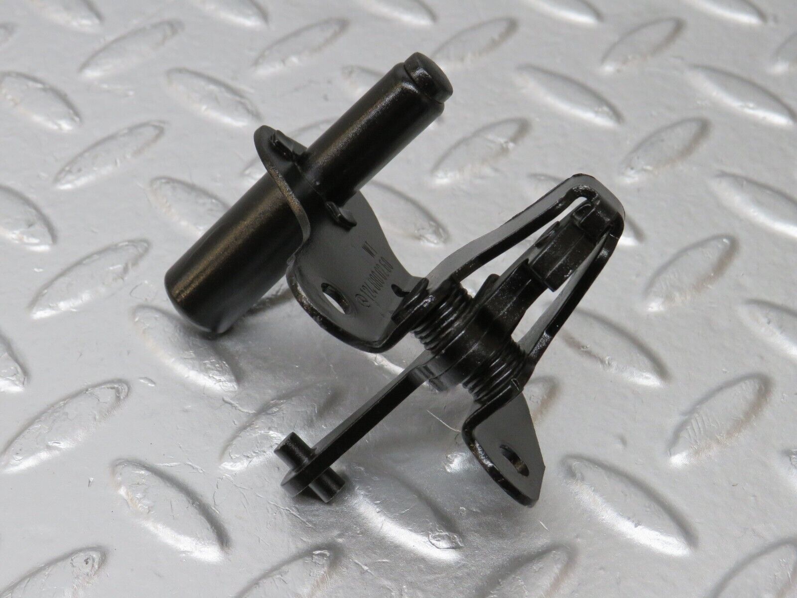 34676 Mercedes-Benz W124 260E Bonnet Lock Catch 1248800260