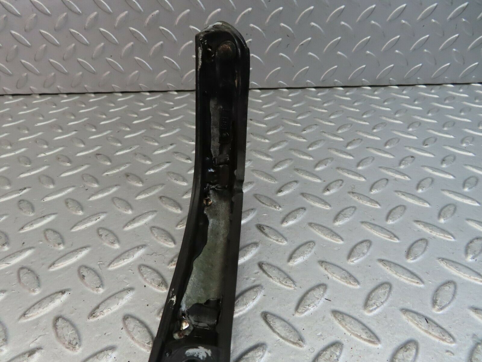 9608 Mercedes-Benz C123 280CE Coupe Tail Light Moulding Trim Left Side