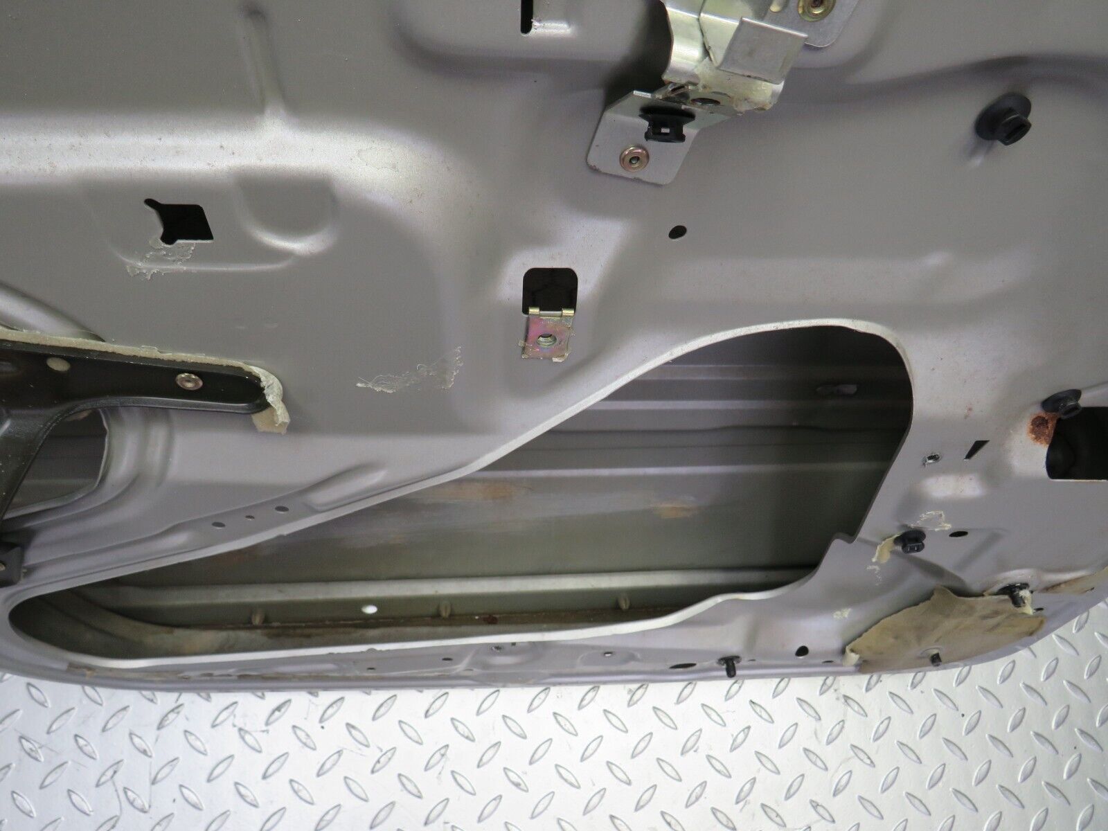 24778 Mercedes-Benz W140 SEL320 LWB Rear Left Door