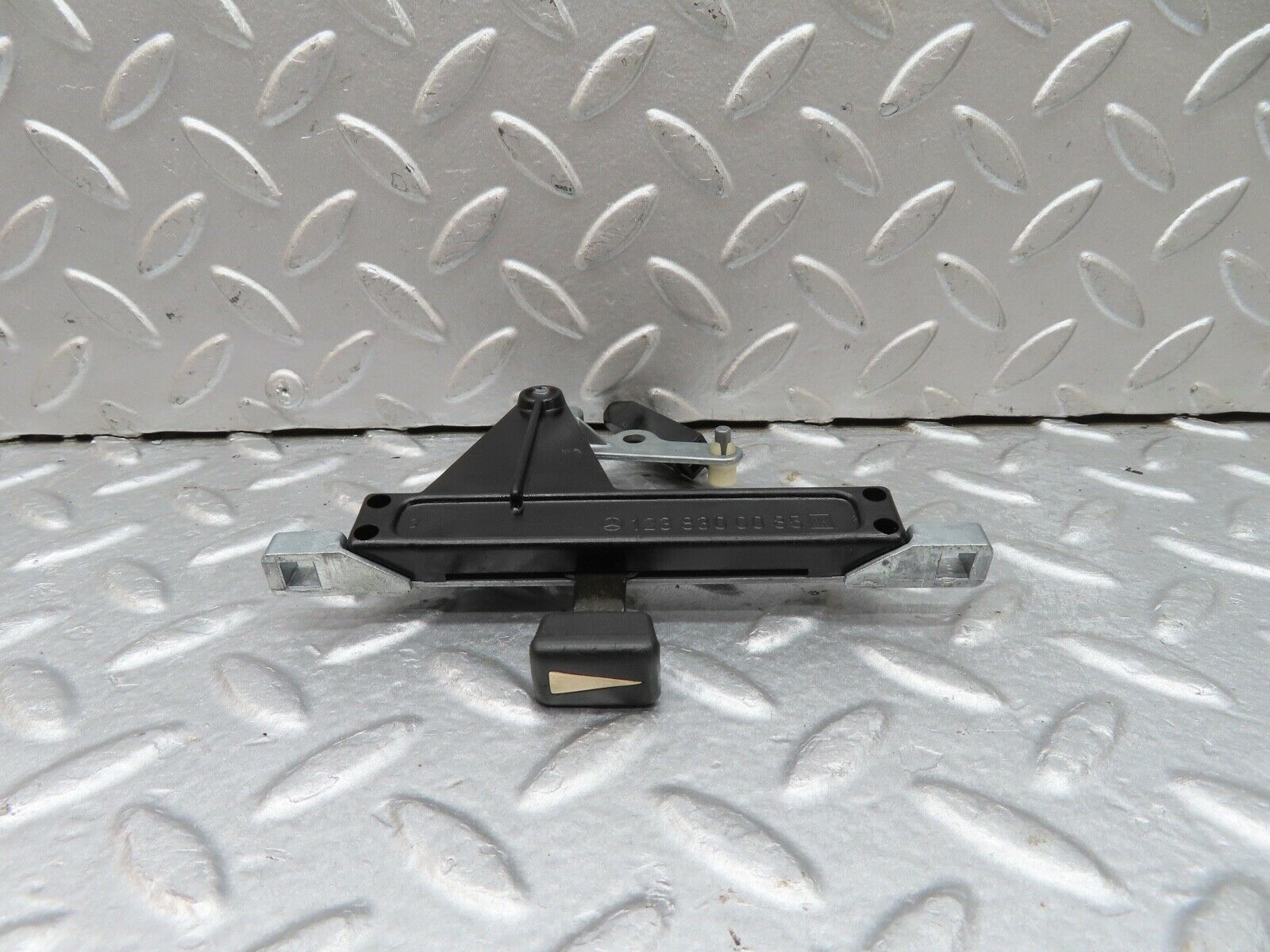 18084 Mercedes-Benz W123 200 Heater Control Switch 1238300085