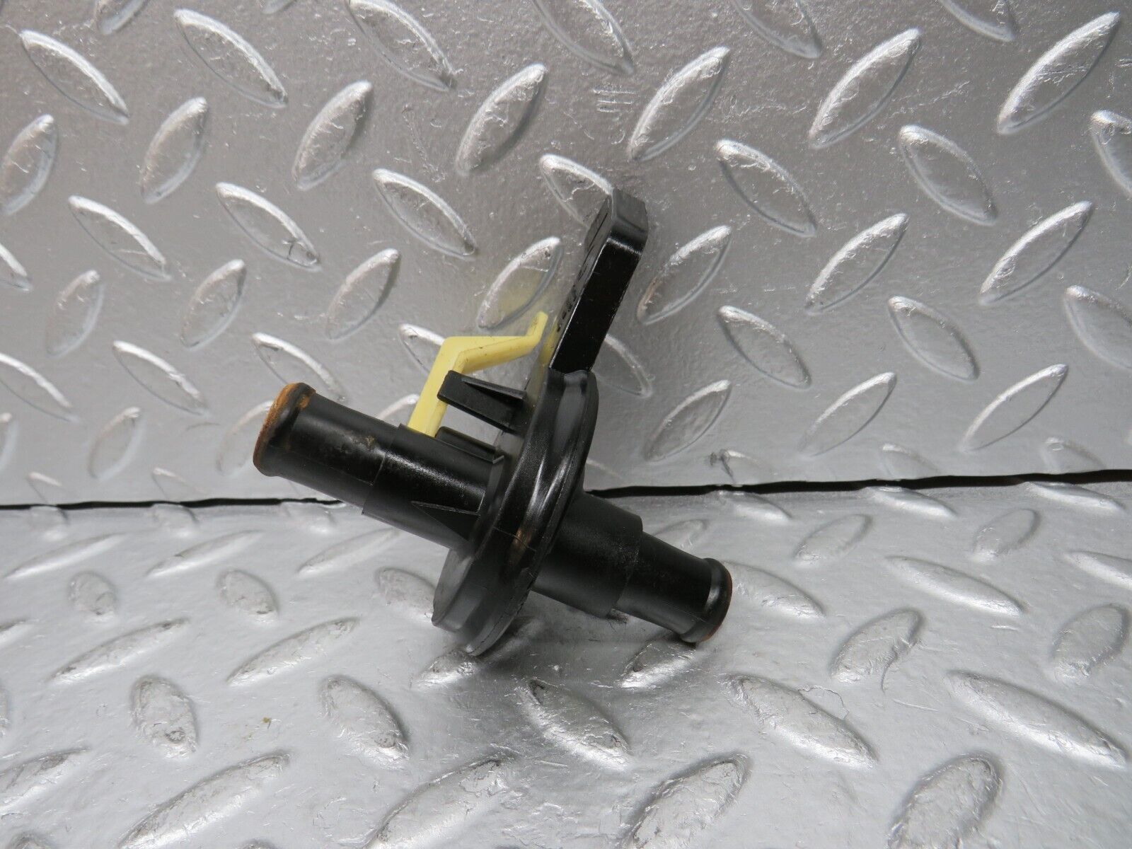 30051 Porsche 924 Heater Control Valve 171819809