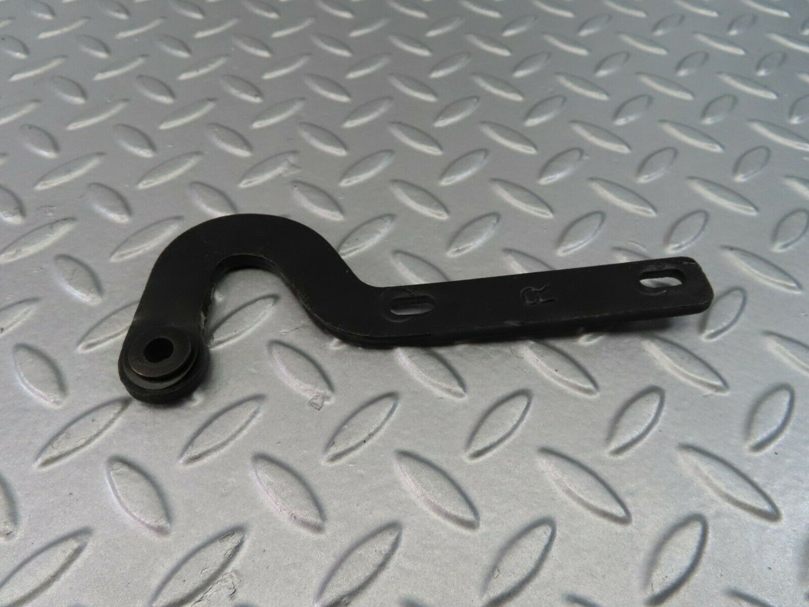 7249 Mercedes-Benz W116 450SE Bonnet Hinge Support Right