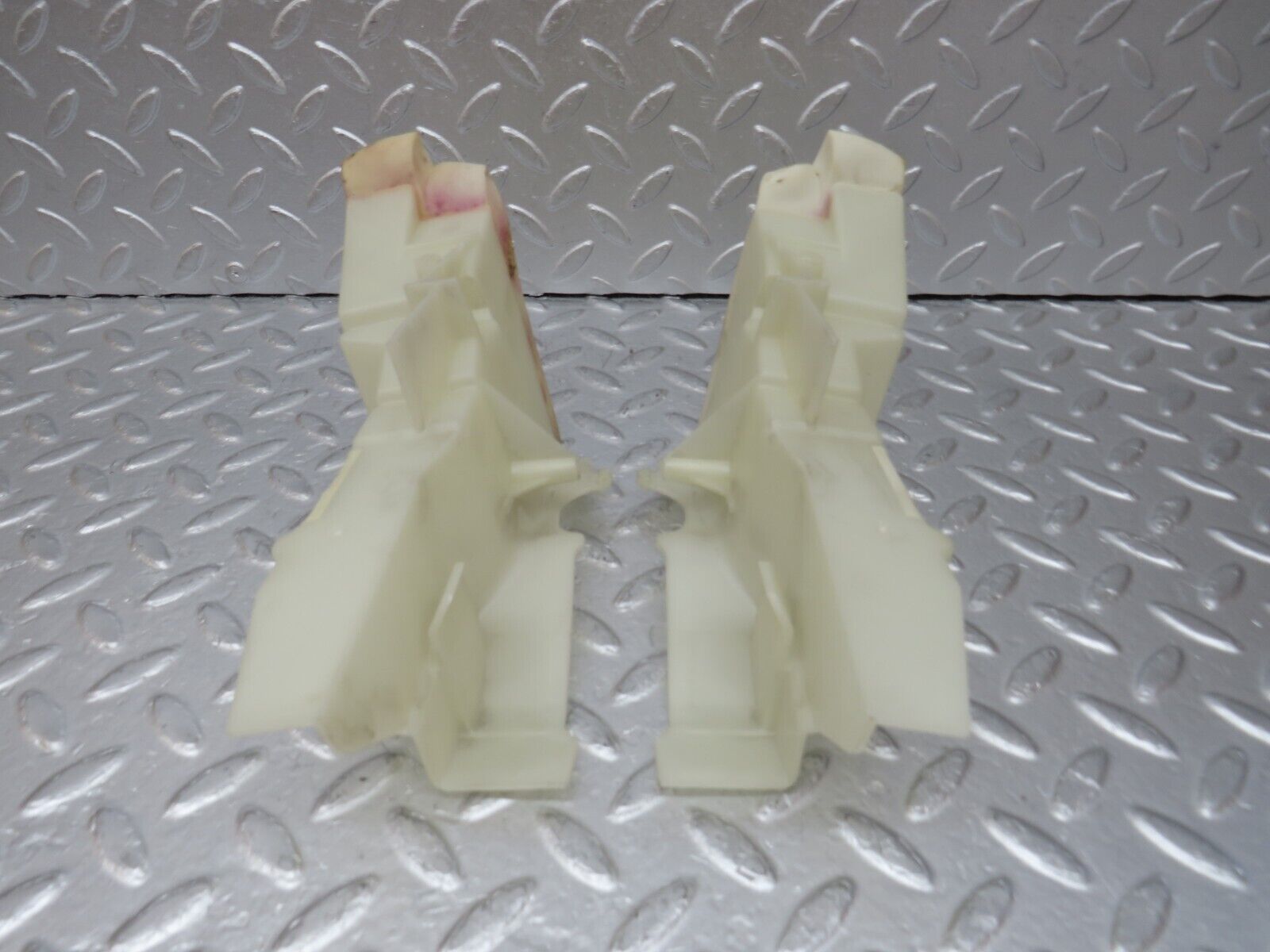 34705 Mercedes-Benz W210 320E Front Door Lock Cover Pair 2027231408 2027231308