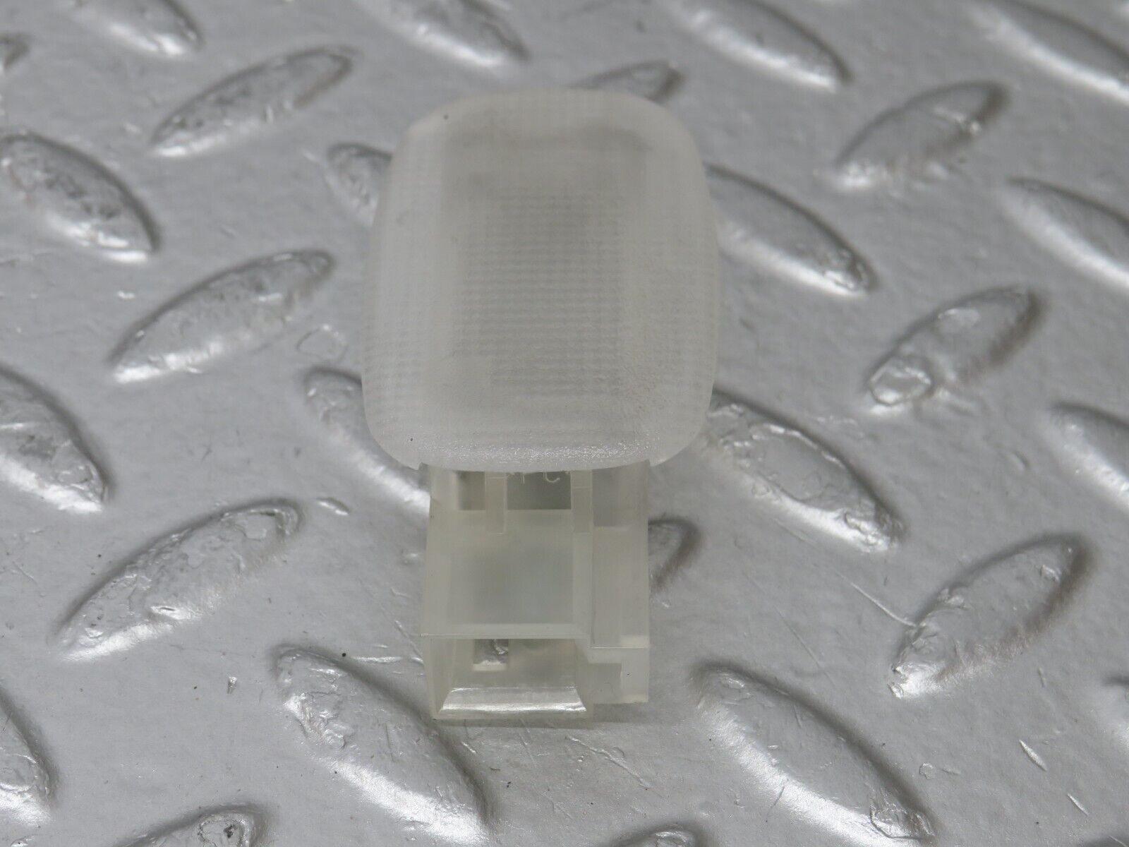 34764 Mercedes-Benz W210 320E Interior Roof Light 2088200501