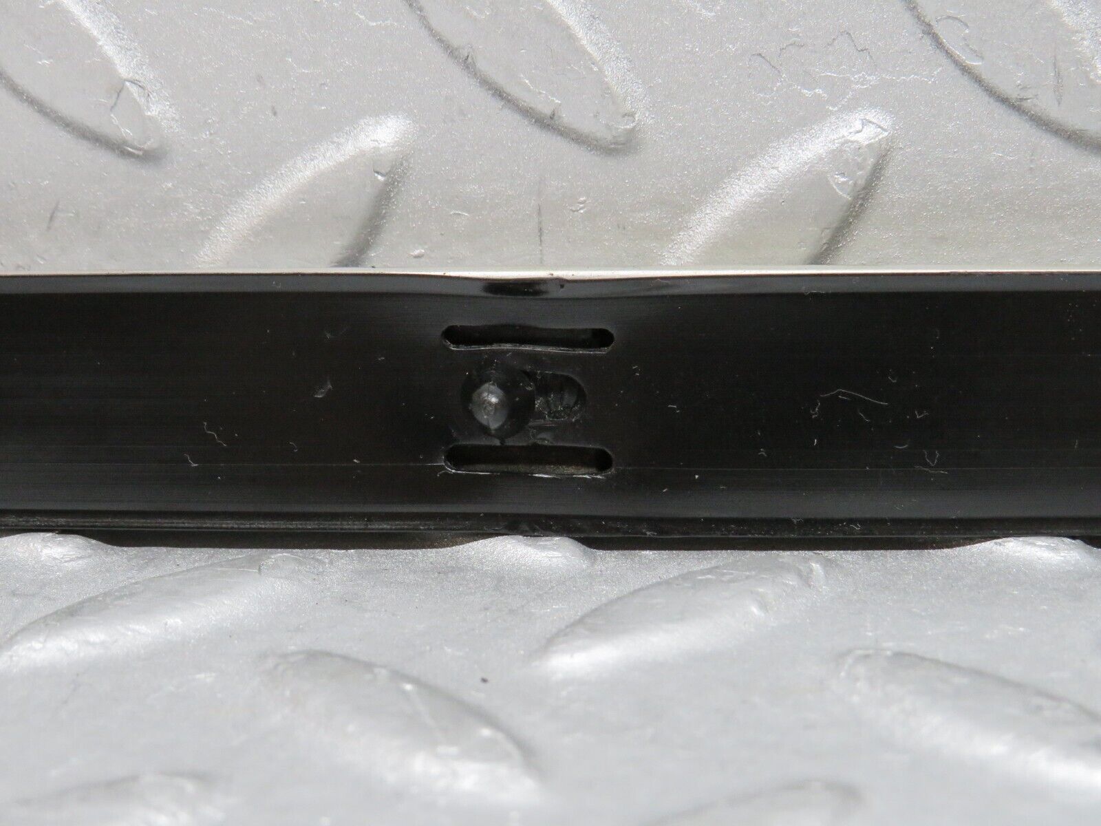 37439 Mercedes-Benz W109 300SEL Rear Left Fender Wing Chrome Moulding Trim