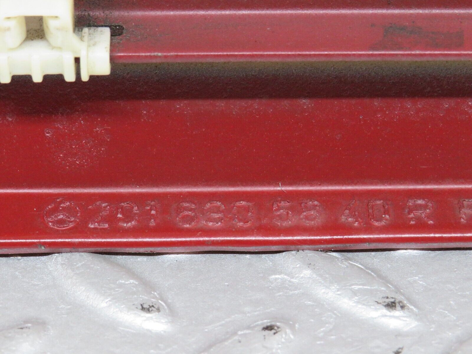 38699 Mercedes-Benz W201 190E 2.6L Rear Right Door Moulding Trim 2016905840