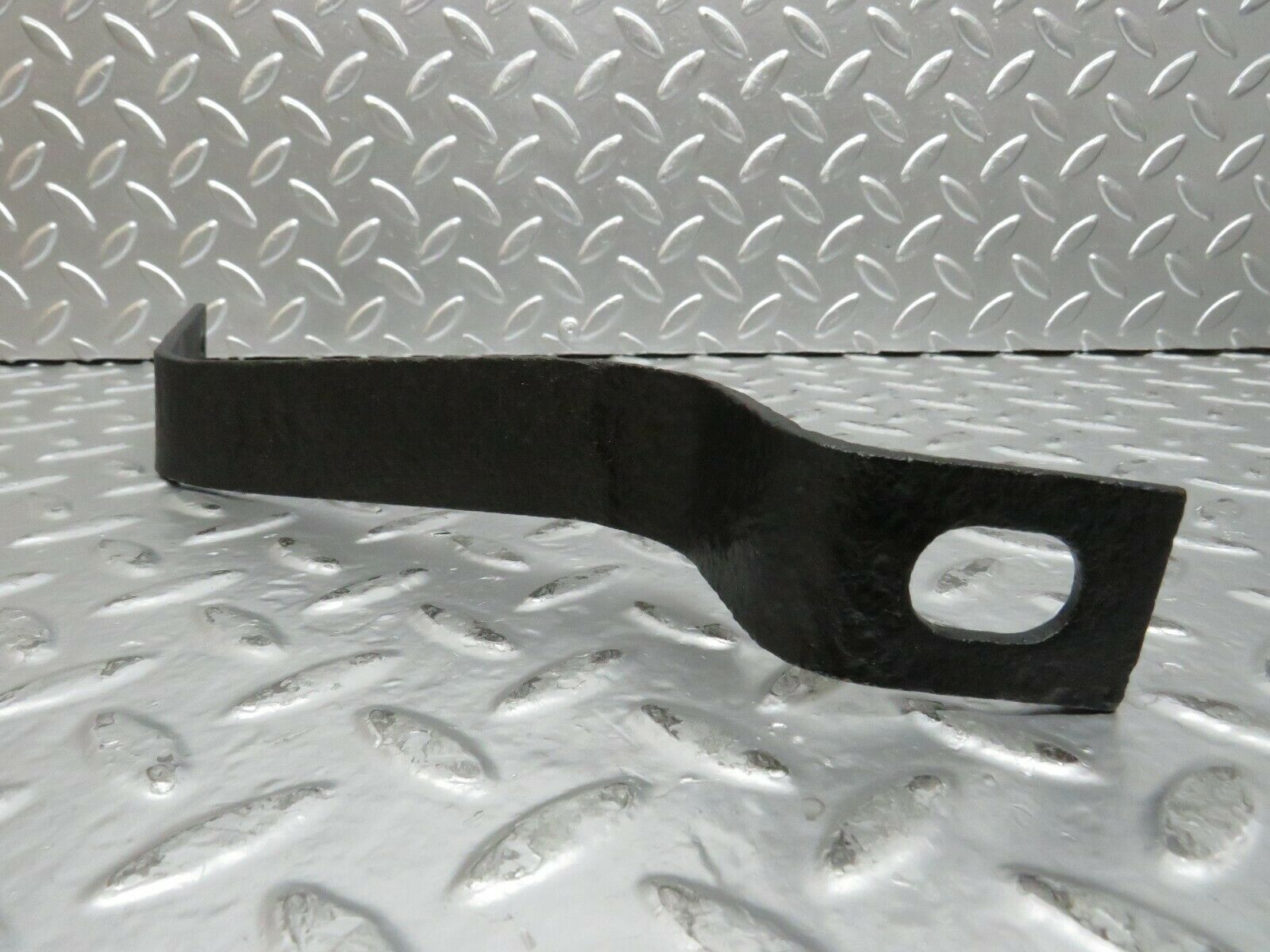 23823 Mercedes-Benz C107 450SLC Coupe Front Bumper Bracket Pair