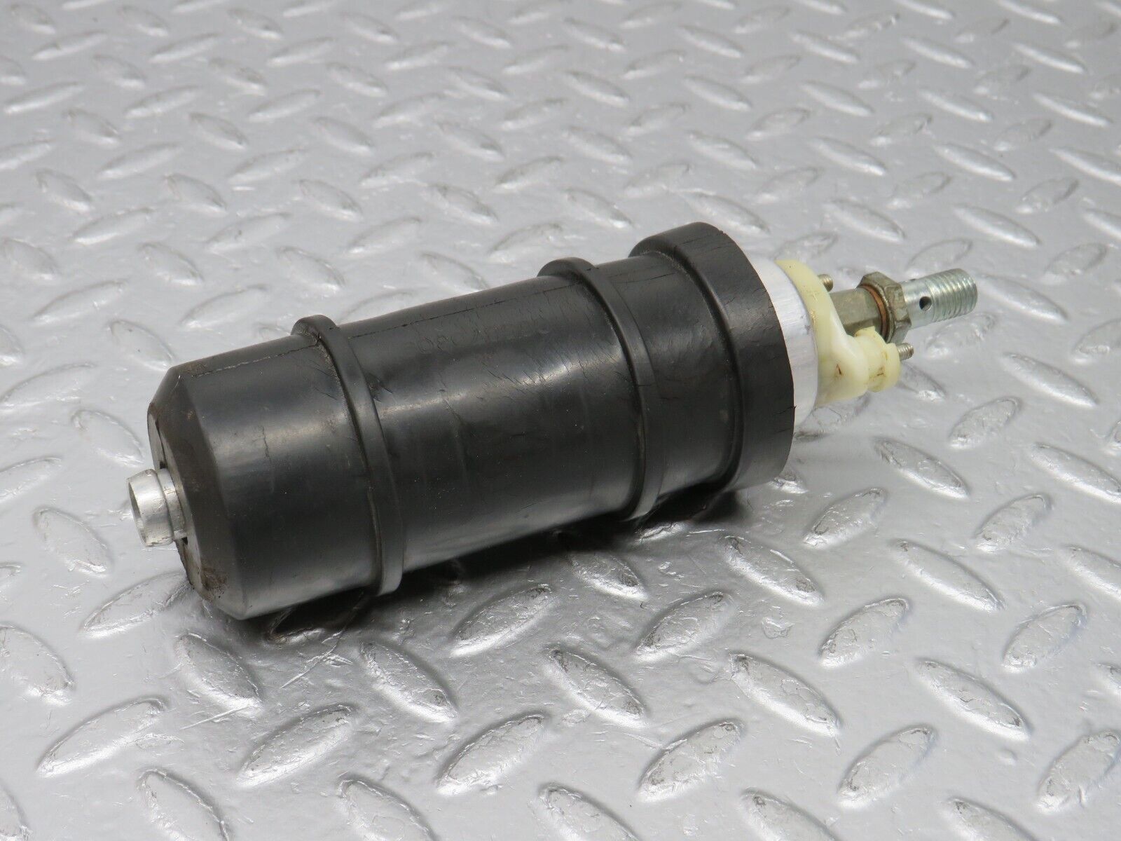 38843 Mercedes-Benz W201 190E 2.6L Fuel Pump