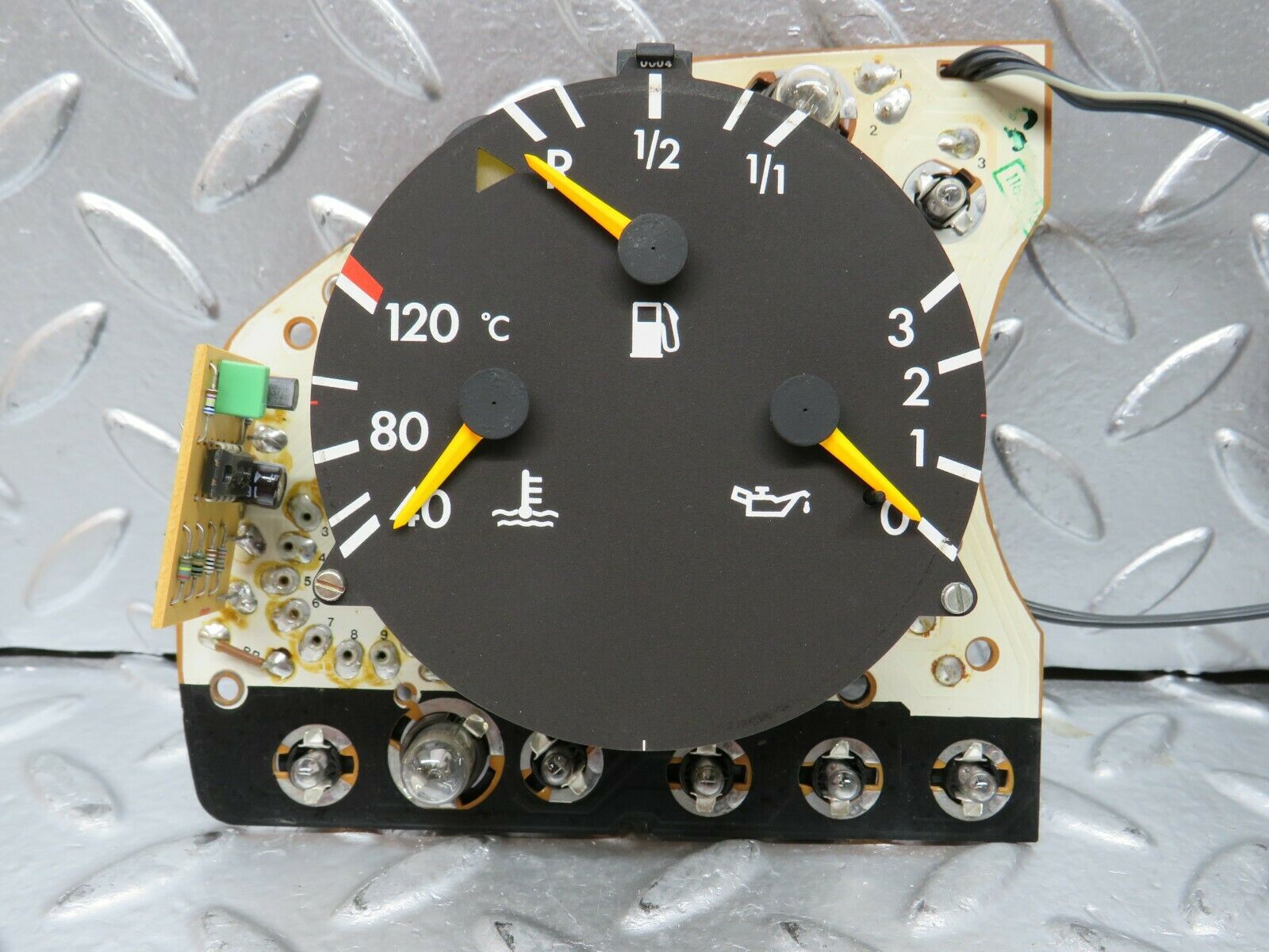 24369 Mercedes-Benz S124 220TE Instrument Cluster Fuel Temp Oil 1245423201