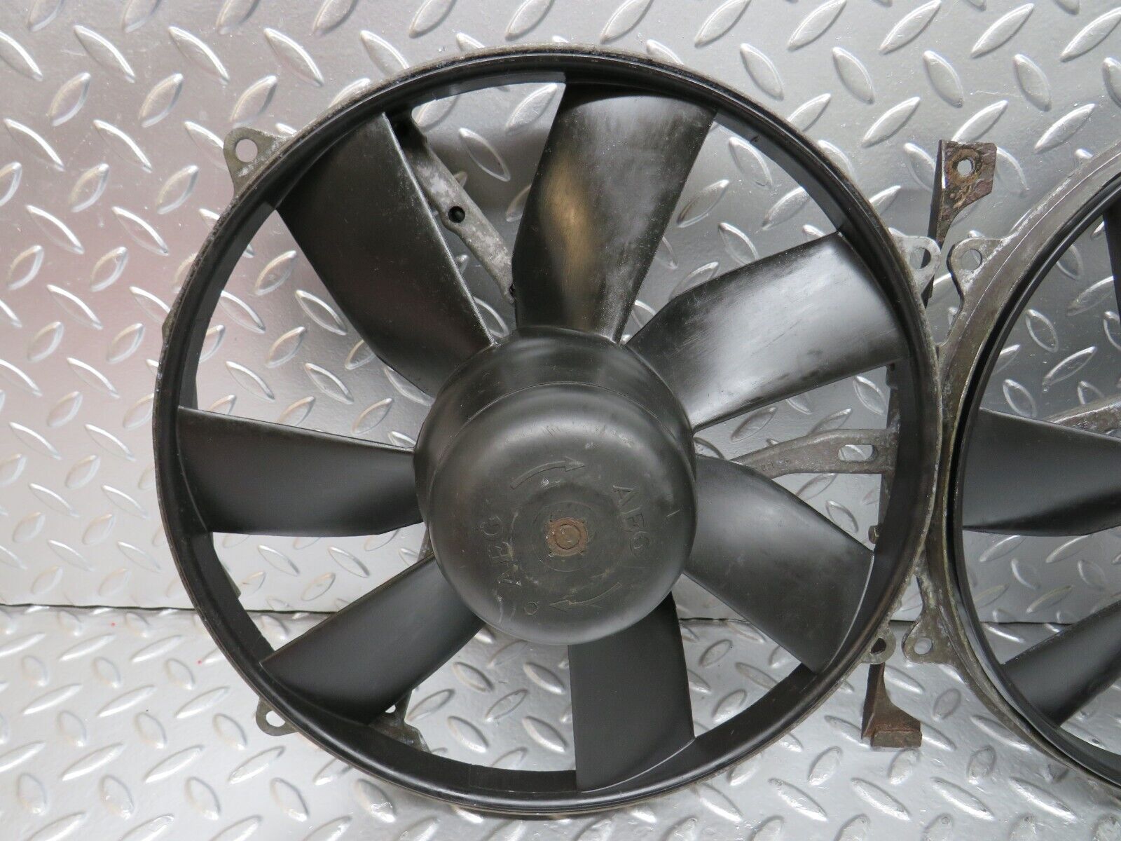 24786 Mercedes-Benz W140 S320 Engine Cooling Fan Motor 1405051355