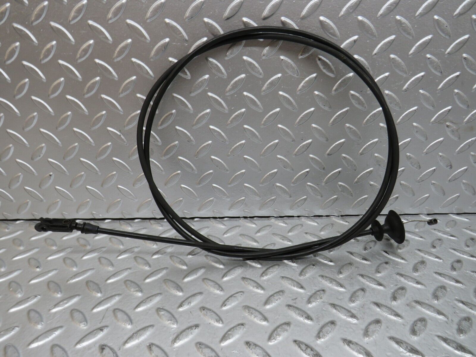 29148 Mercedes-Benz C124 320CE Coupe Bonnet Release Cable 1239970681