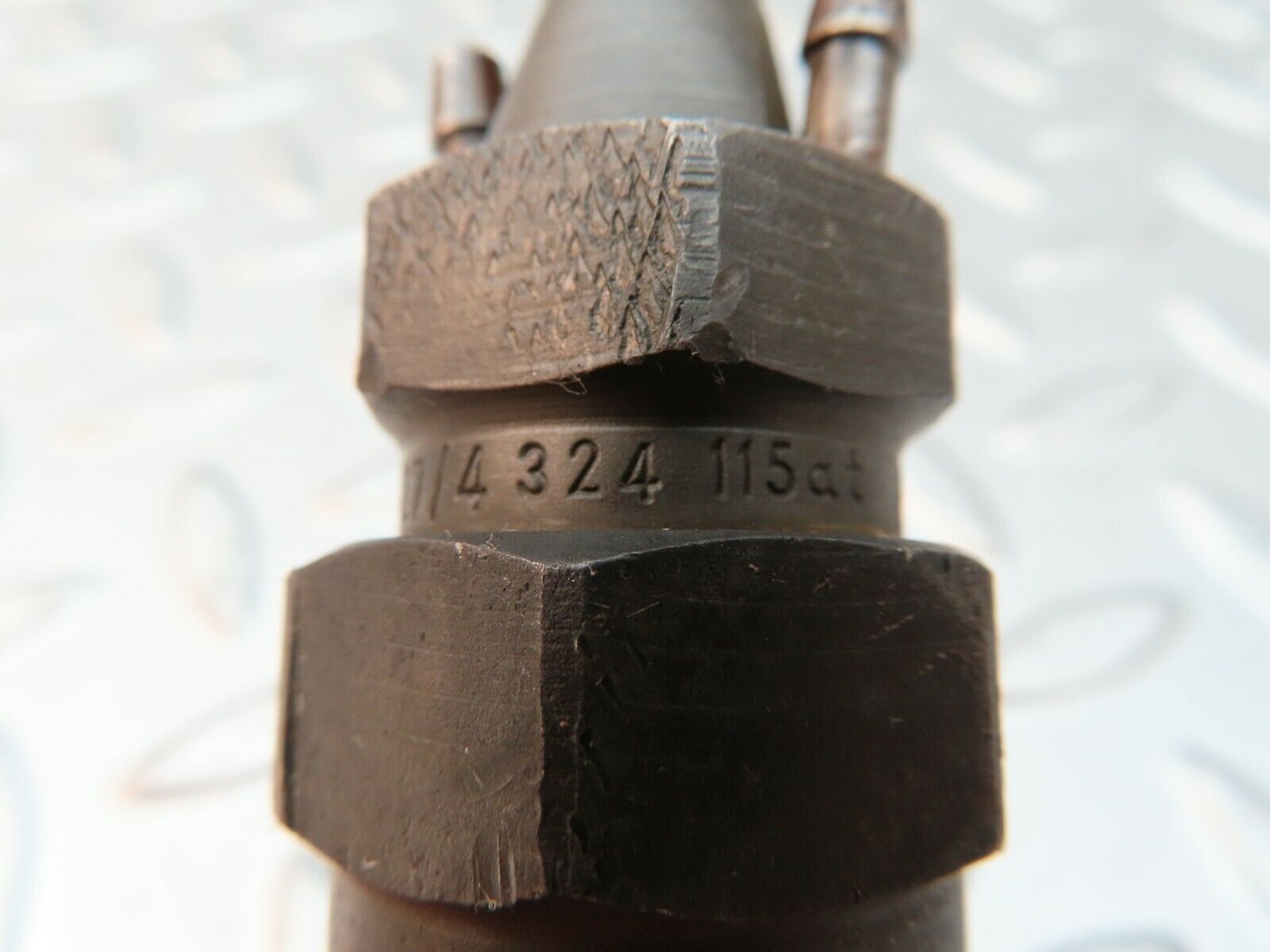 0326 Mercedes-Benz W115 220D Diesel Fuel Injector KCA30SD27/4