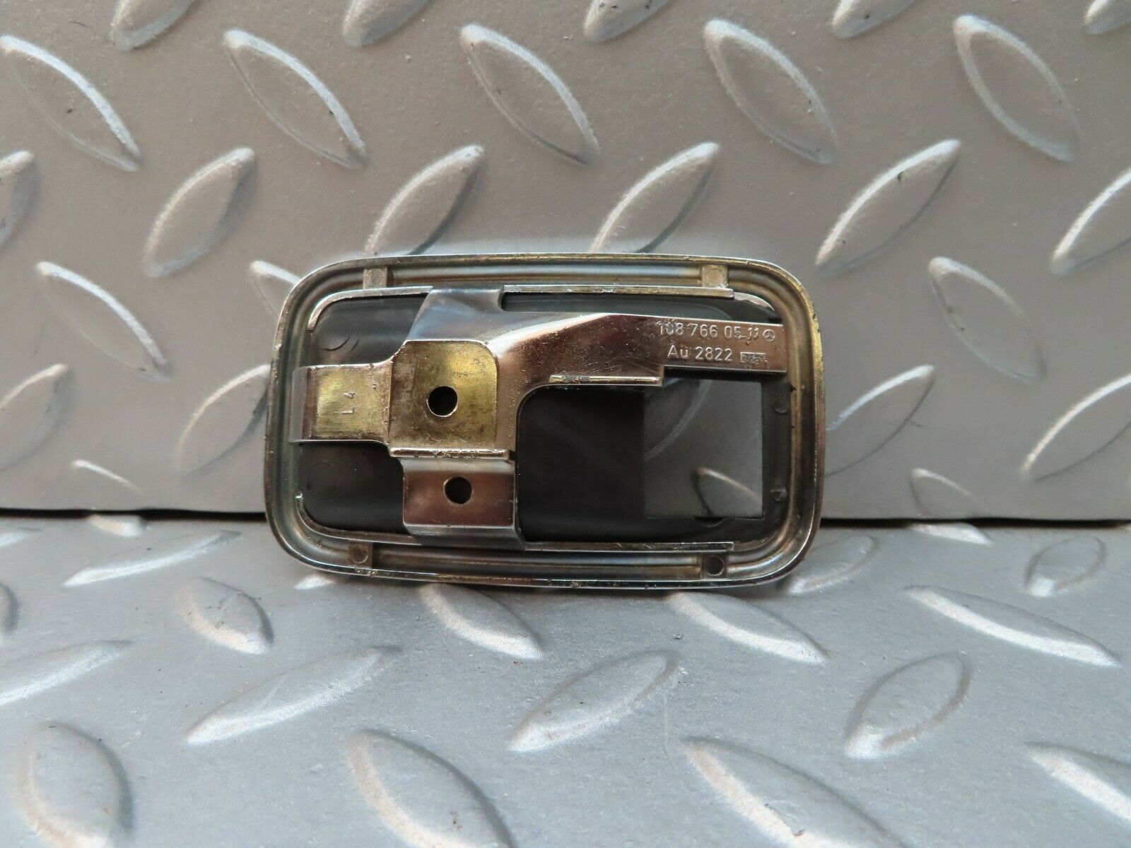 3818 Mercedes-Benz S123 200T Wagon Chrome Frame For Door Handle 1087660511