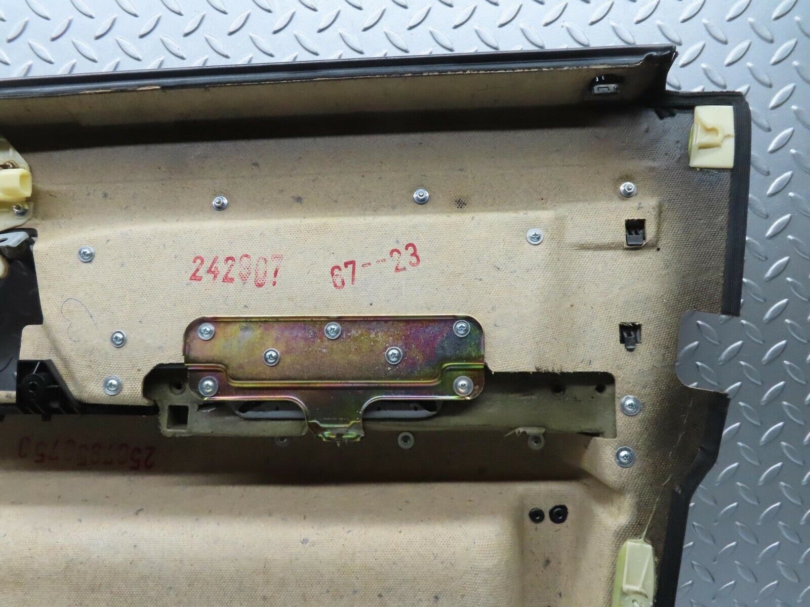 14864 Mercedes-Benz W140 S320 Front Left Door Card