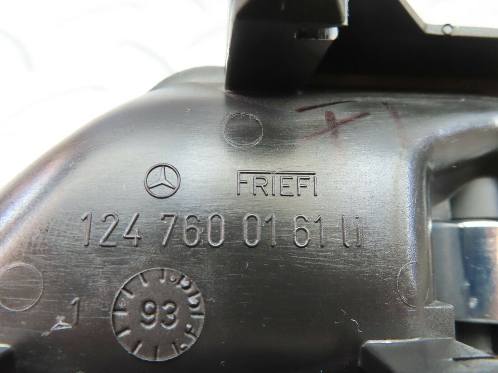 6444 Mercedes-Benz S124 E220 Wagon Front Left Interior Door Handle 1247600161