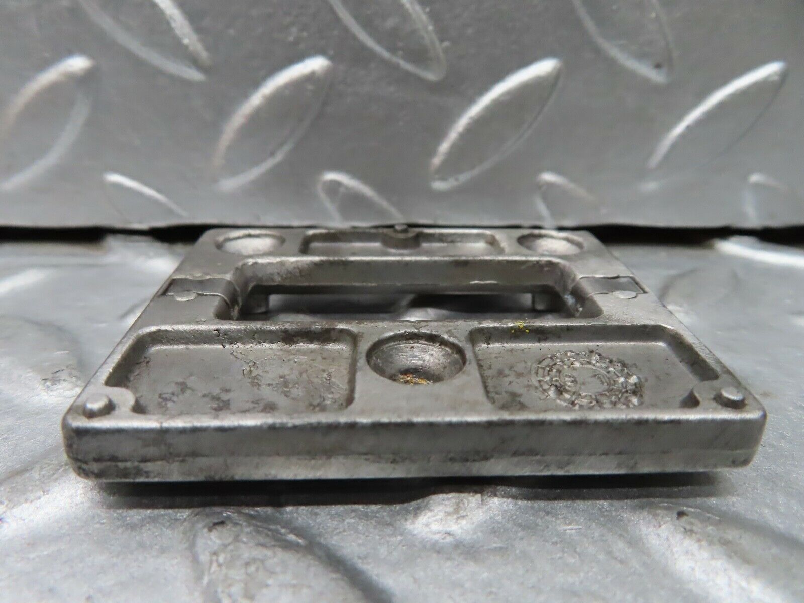 20112 Mercedes-Benz R129 300SL Coupe Rear View Mirror Mount Bracket 1298110111