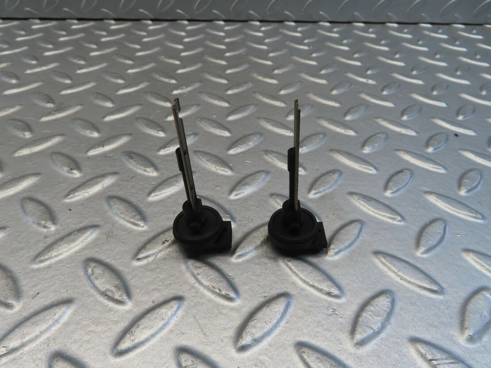 11277 Mercedes-Benz W221 S320 Air Temp Temperature Sensor 6929095