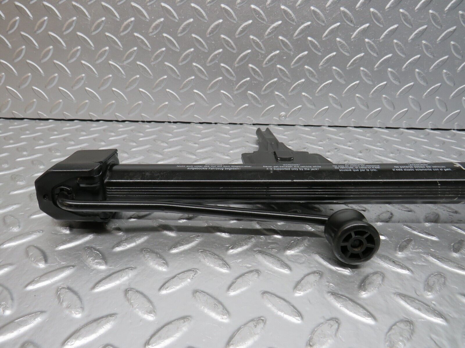 31699 Mercedes-Benz W201 190LE 1.8L Car Jack Bilstein 1245830315