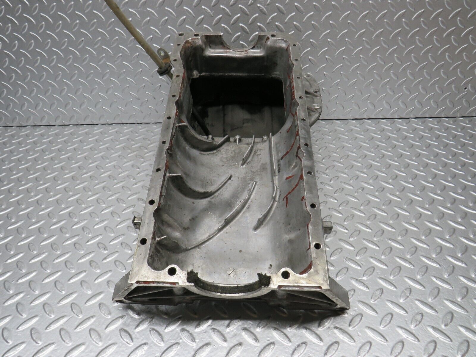 31169 Mercedes-Benz W123 200D Oil Pan Oil Sump 1150141402