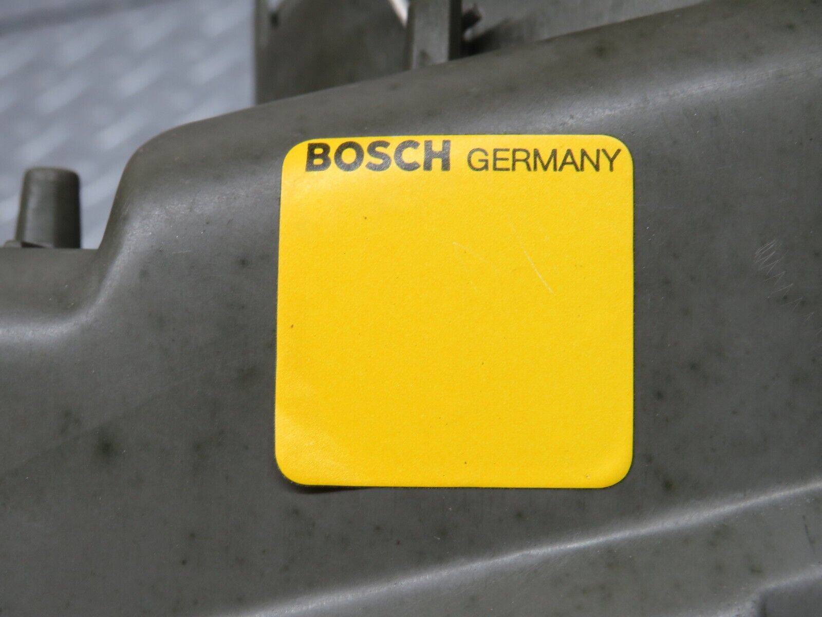 34289 Mercedes-Benz C126 380SEC Headlight Bosch Left 1305235061