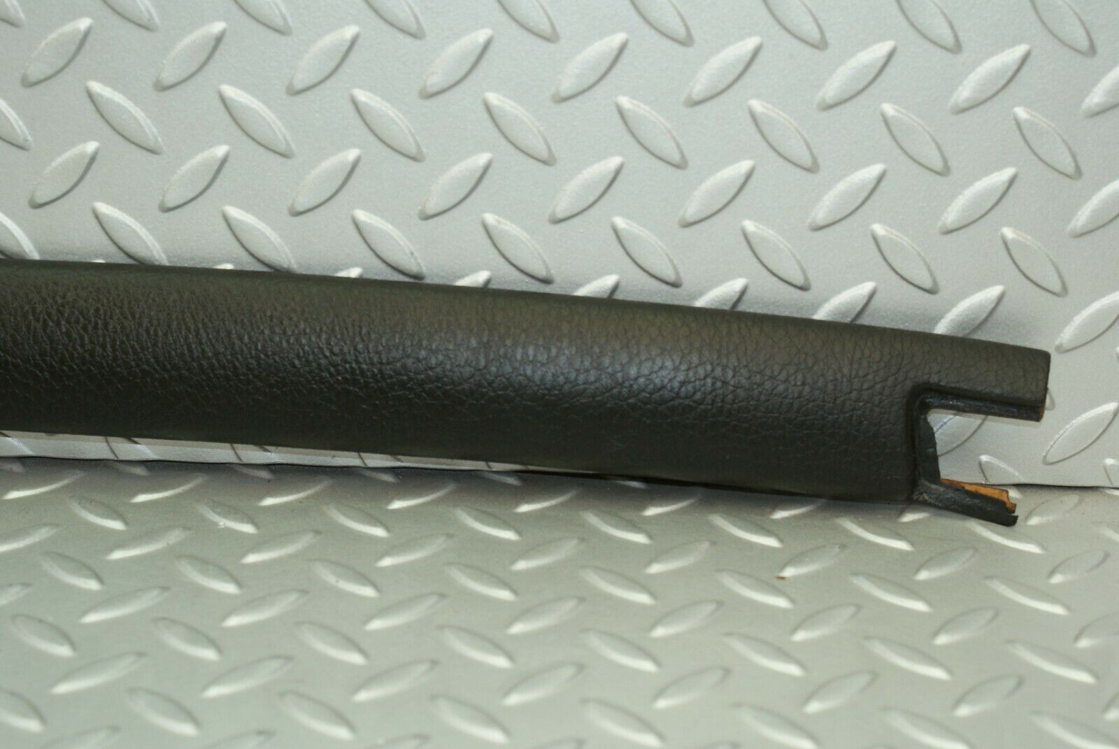 3128 Mercedes-Benz W115 220D Interior Roof Panel Trim