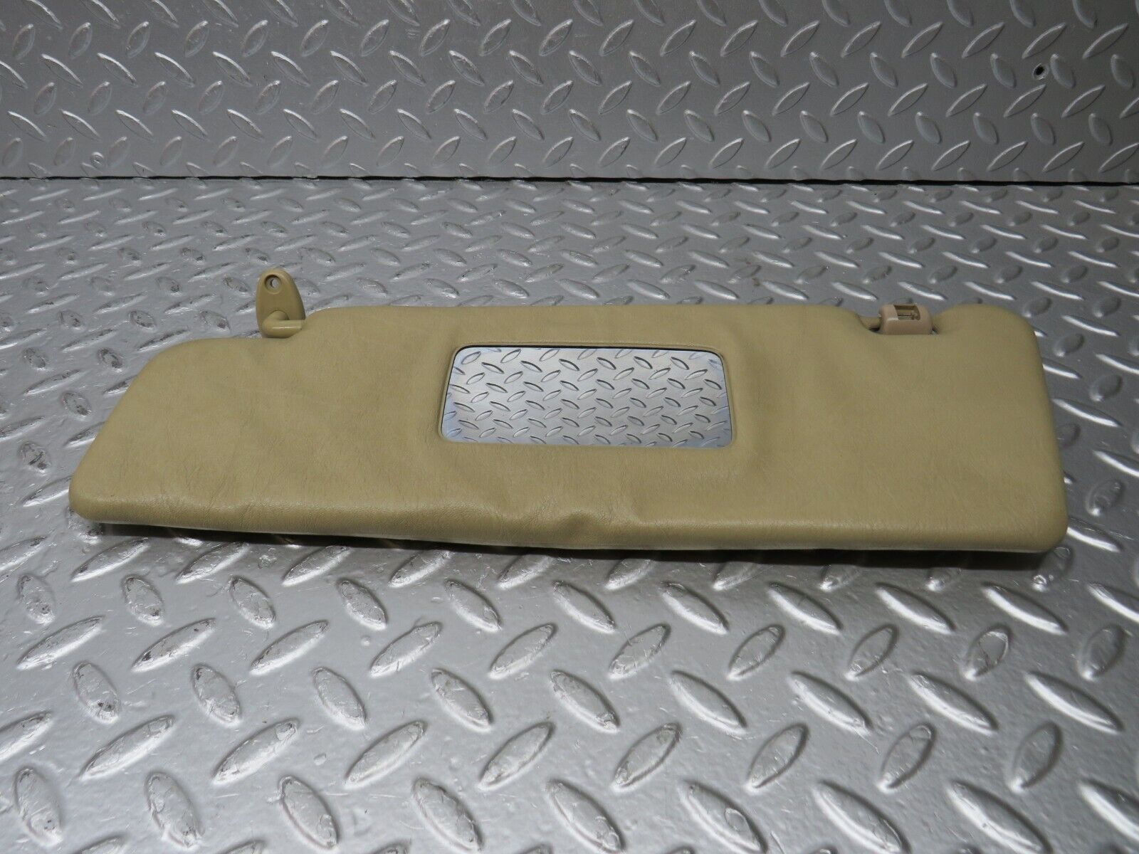 33945 Mercedes-Benz W124 260E Sun Visor Left Side Beige