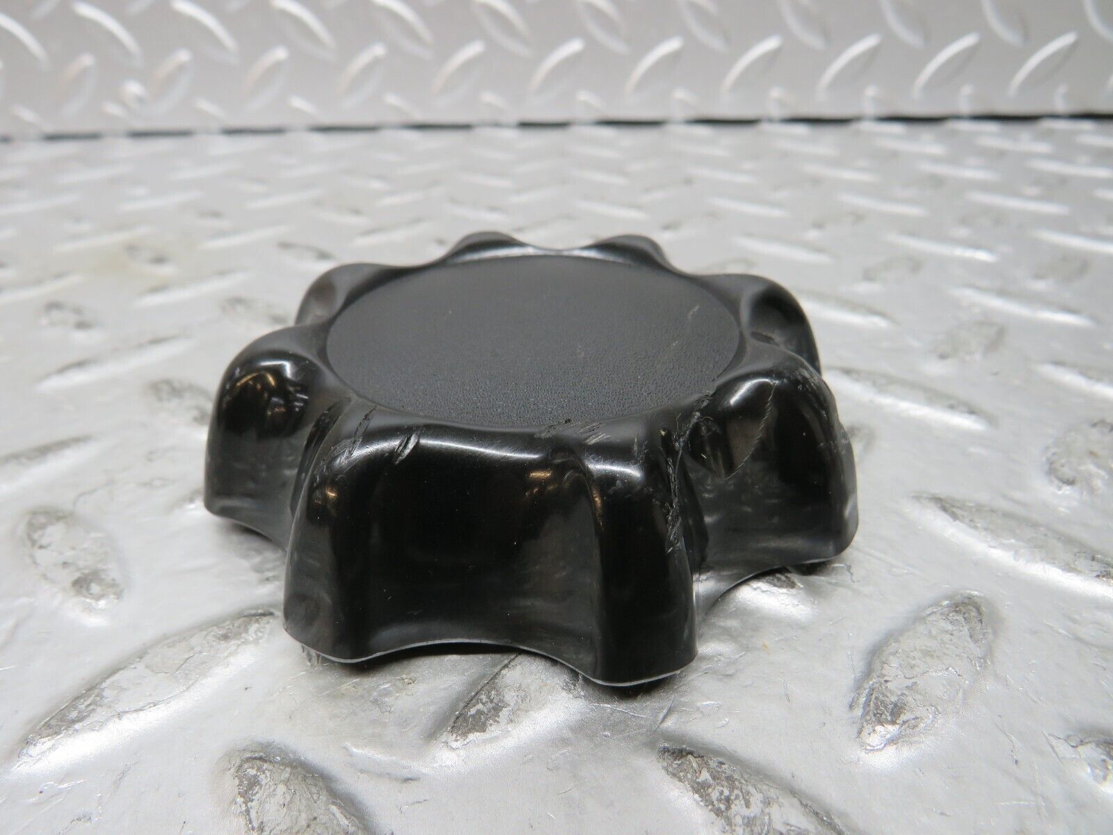 27447 Mercedes-Benz W123 280E Seat Backrest Recline Handle Knob 0009181026