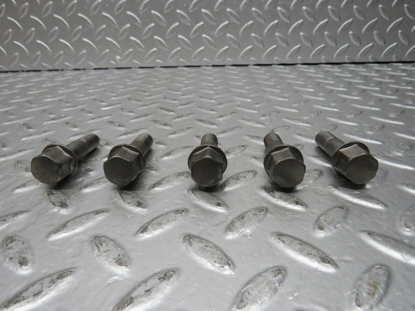 31866 Mercedes-Benz 5x Alloy Wheel Lug Bolt M12x1.5