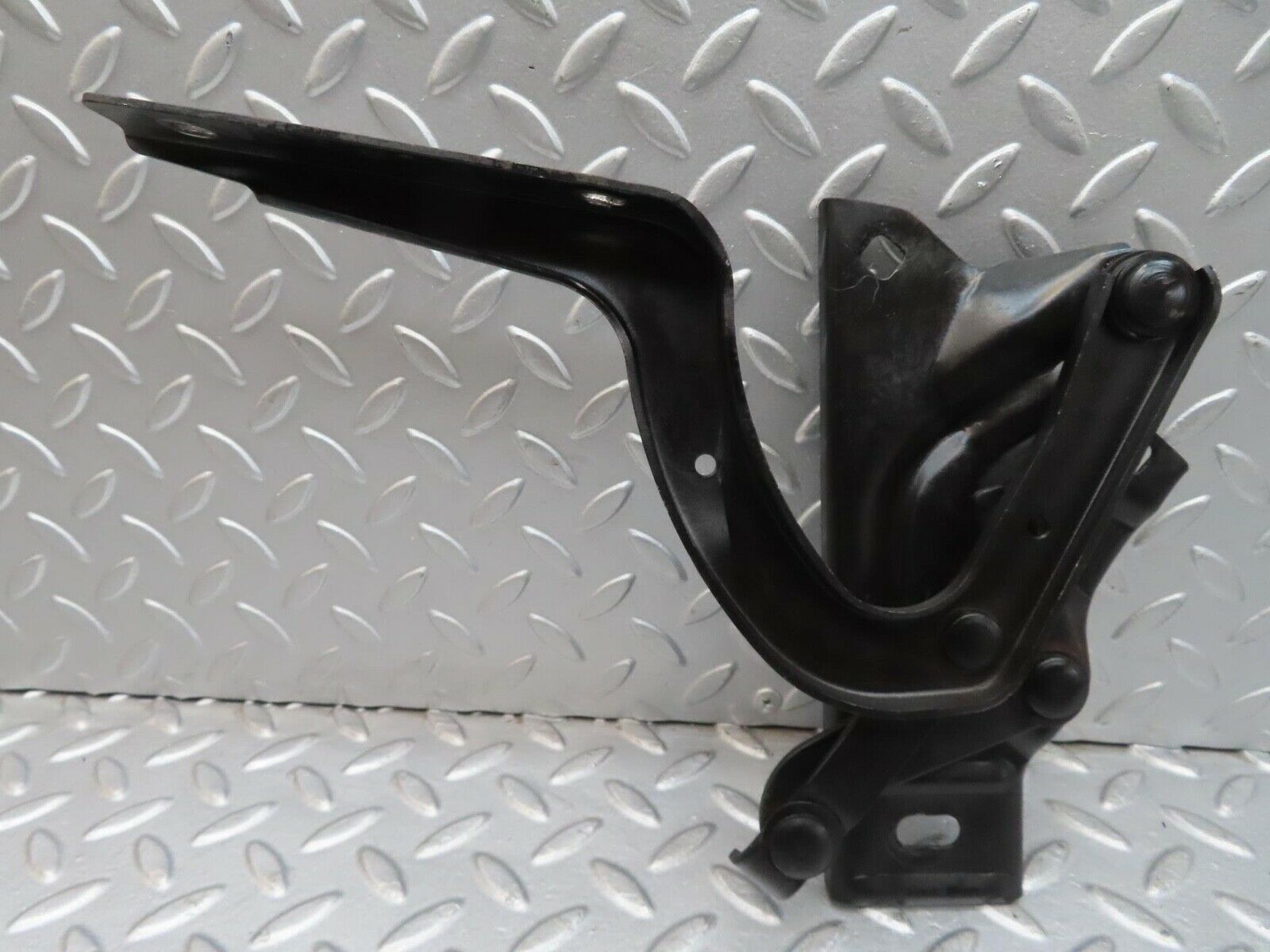 12400 Mercedes-Benz W108 280SE 3.5 Trunk Lid Hinge Left Side