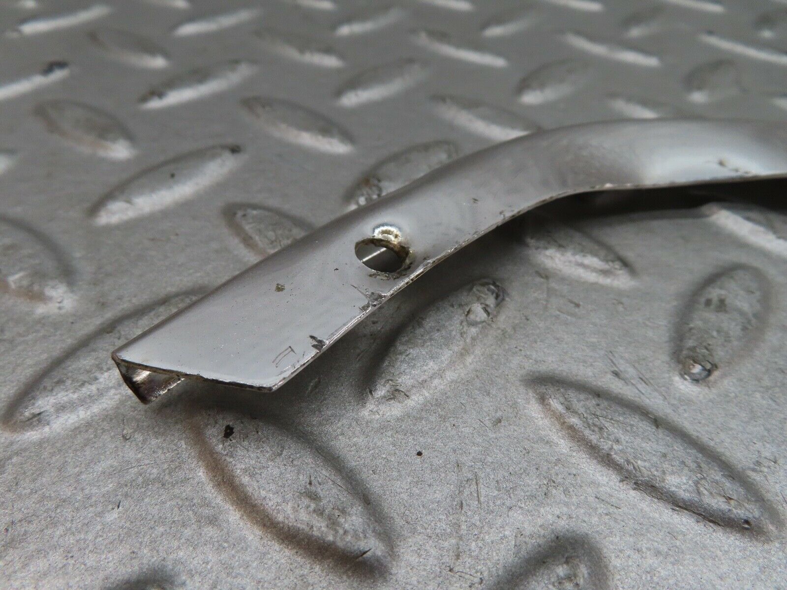 17884 Mercedes-Benz W116 450SEL Headlight Upper Chrome Trim Left