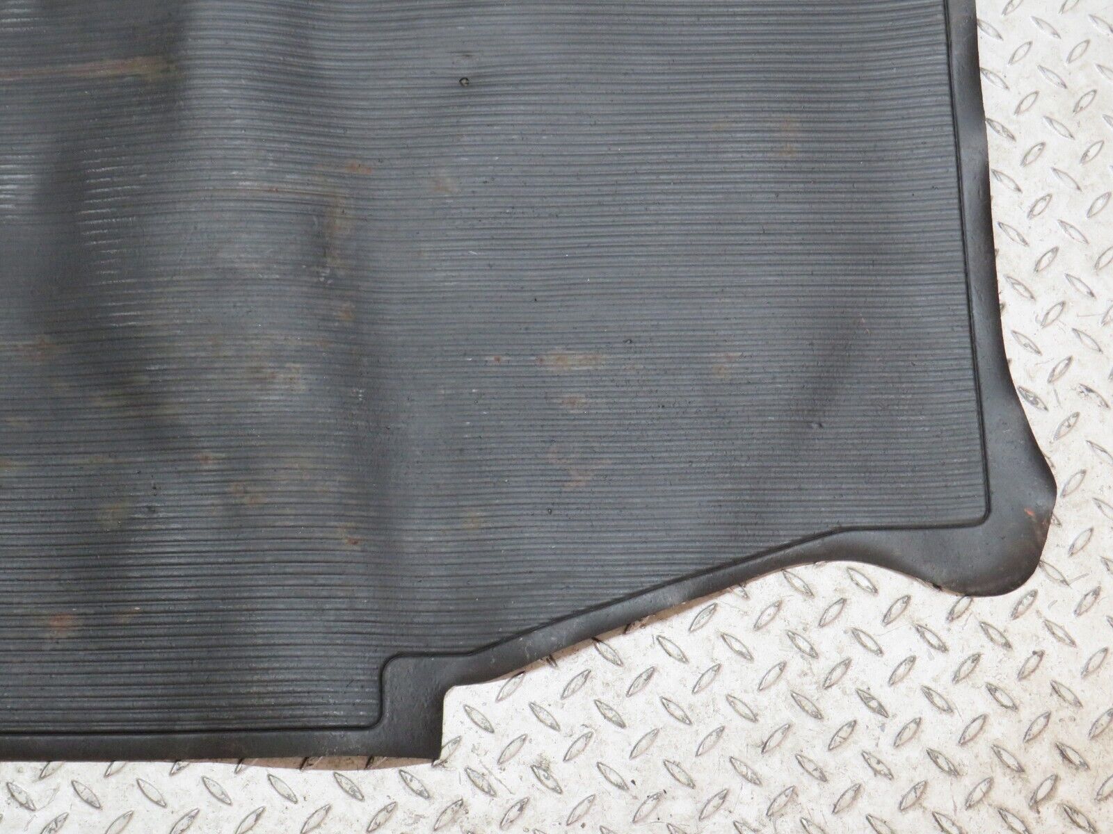 40493 Mercedes-Benz W110 230 Trunk Boot Floor Rubber Cover 1106840105