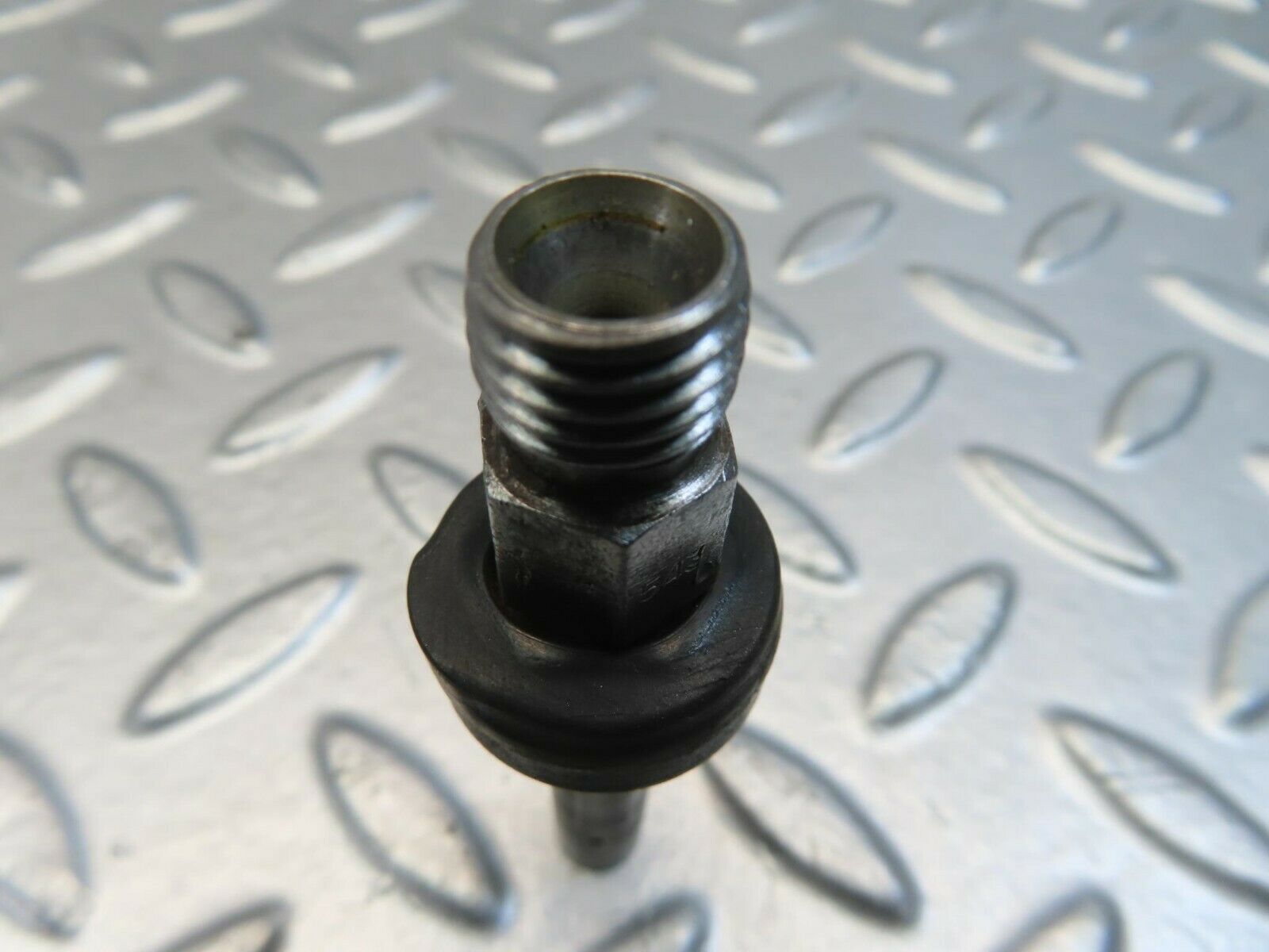 11479 Mercedes-Benz C123 230CE Coupe Fuel Injector Bosch 0437502010