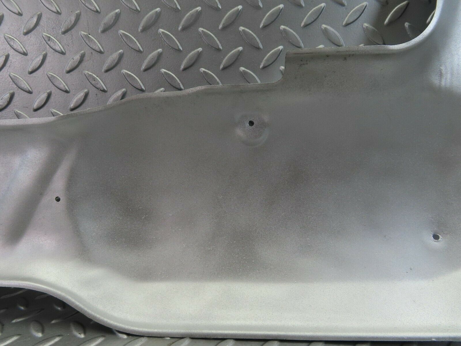 7678 Mercedes-Benz S123 230TE Wagon Exhaust Heat Shield