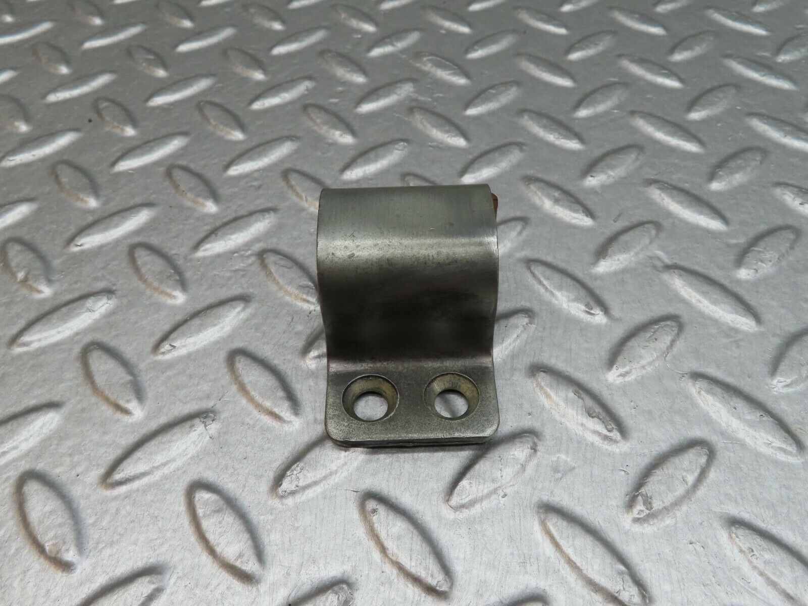 18049 Mercedes-Benz W123 200 Door Lock Latch Left Side