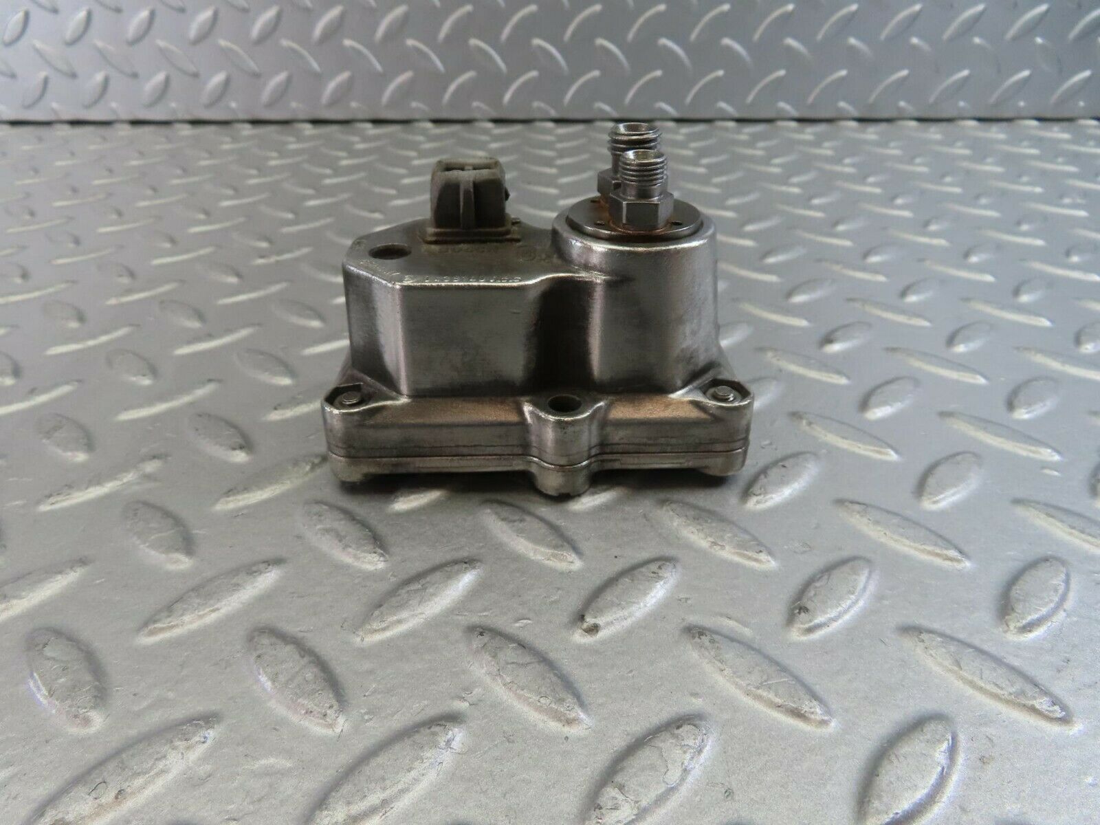 10048 Mercedes-Benz C123 230CE Coupe Warm Up Regulator 0438140065