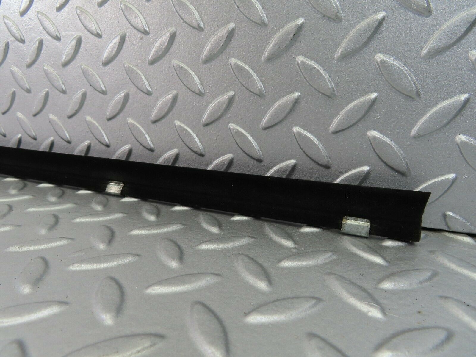 7255 Mercedes-Benz W116 450SE Inner Window Weatherstrip Seal Rear Left