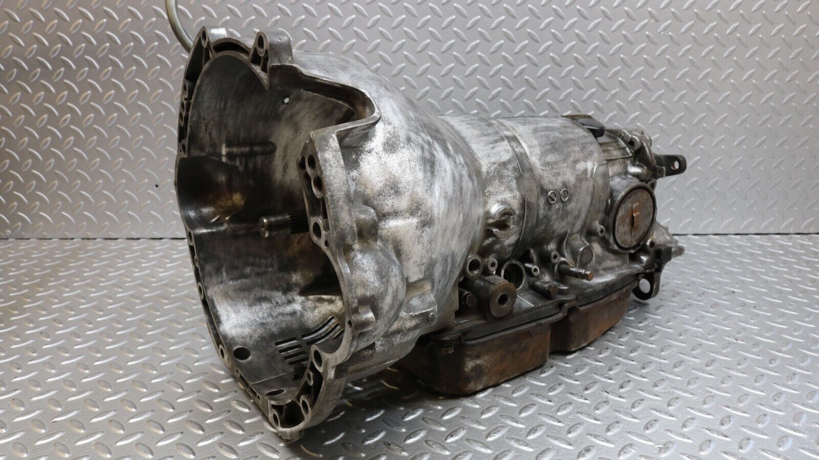 37179 Mercedes-Benz C126 420SEC Coupe Automatic Gearbox 722.324 1262707101 1262770320 1262713101