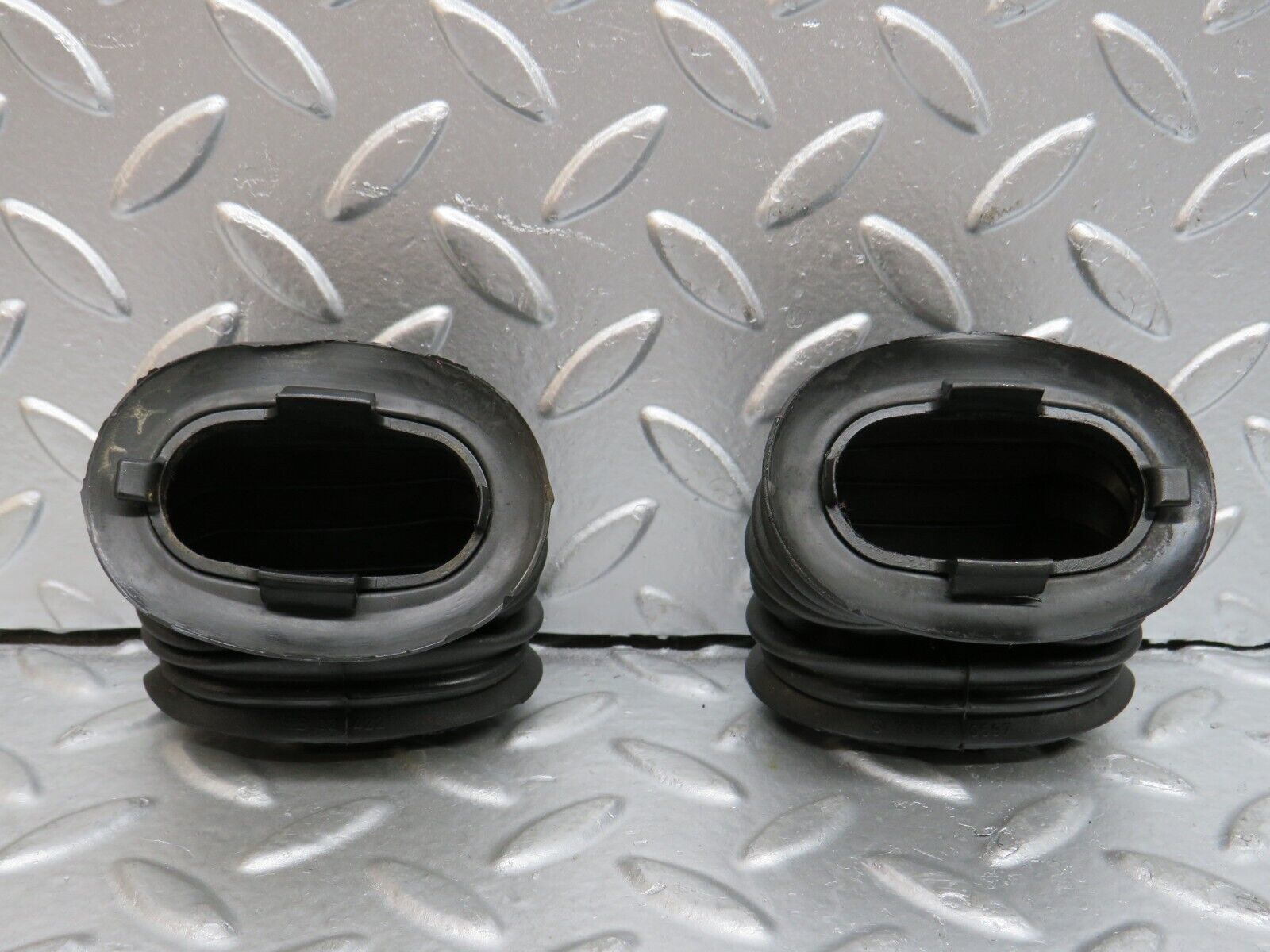 29465 Mercedes-Benz W124 230E Rear Door Wire Protector Rubber 1268210597